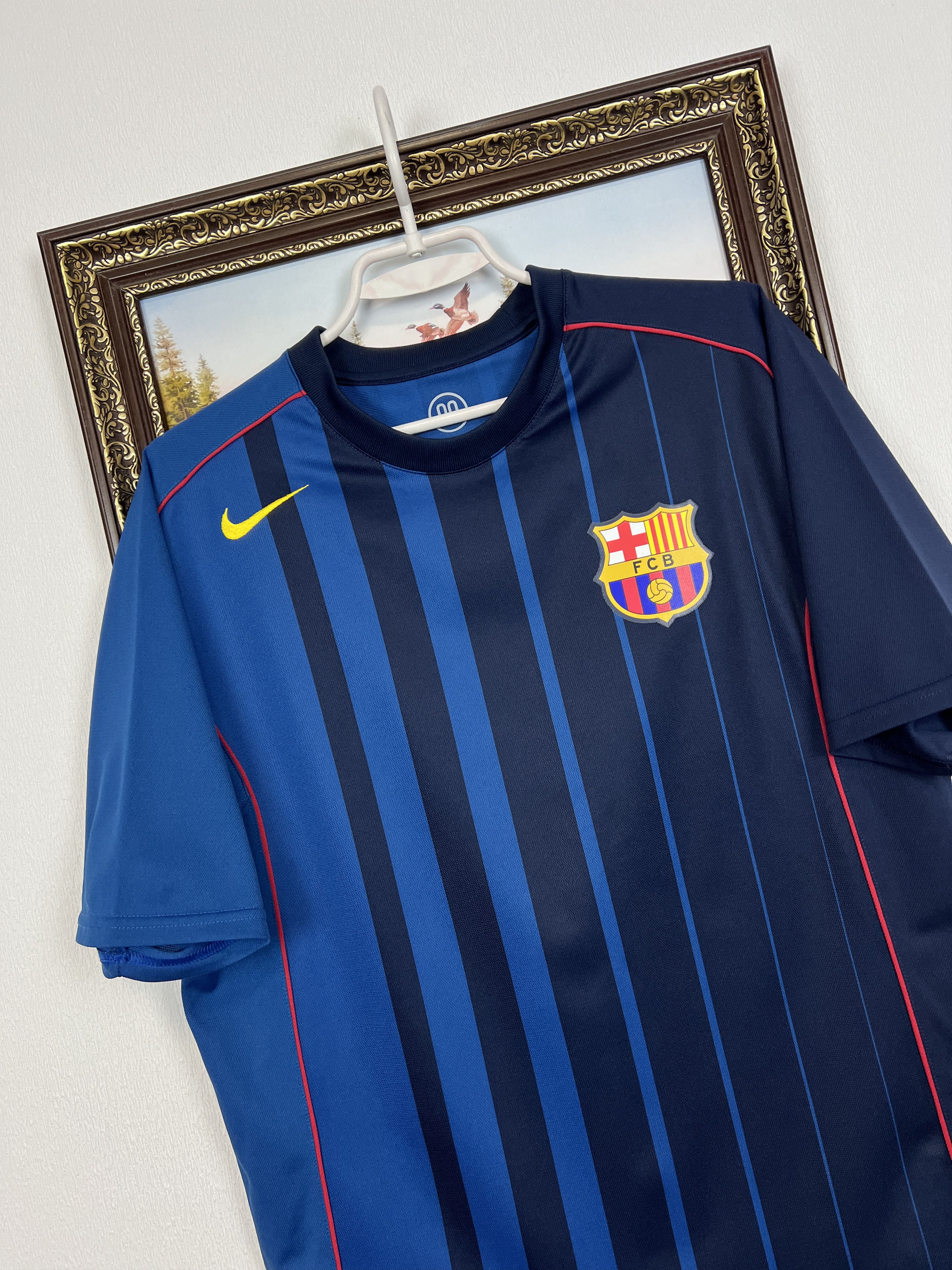 Barcelona football shirt 2004 Soccer Nike Jersey Tee Hype