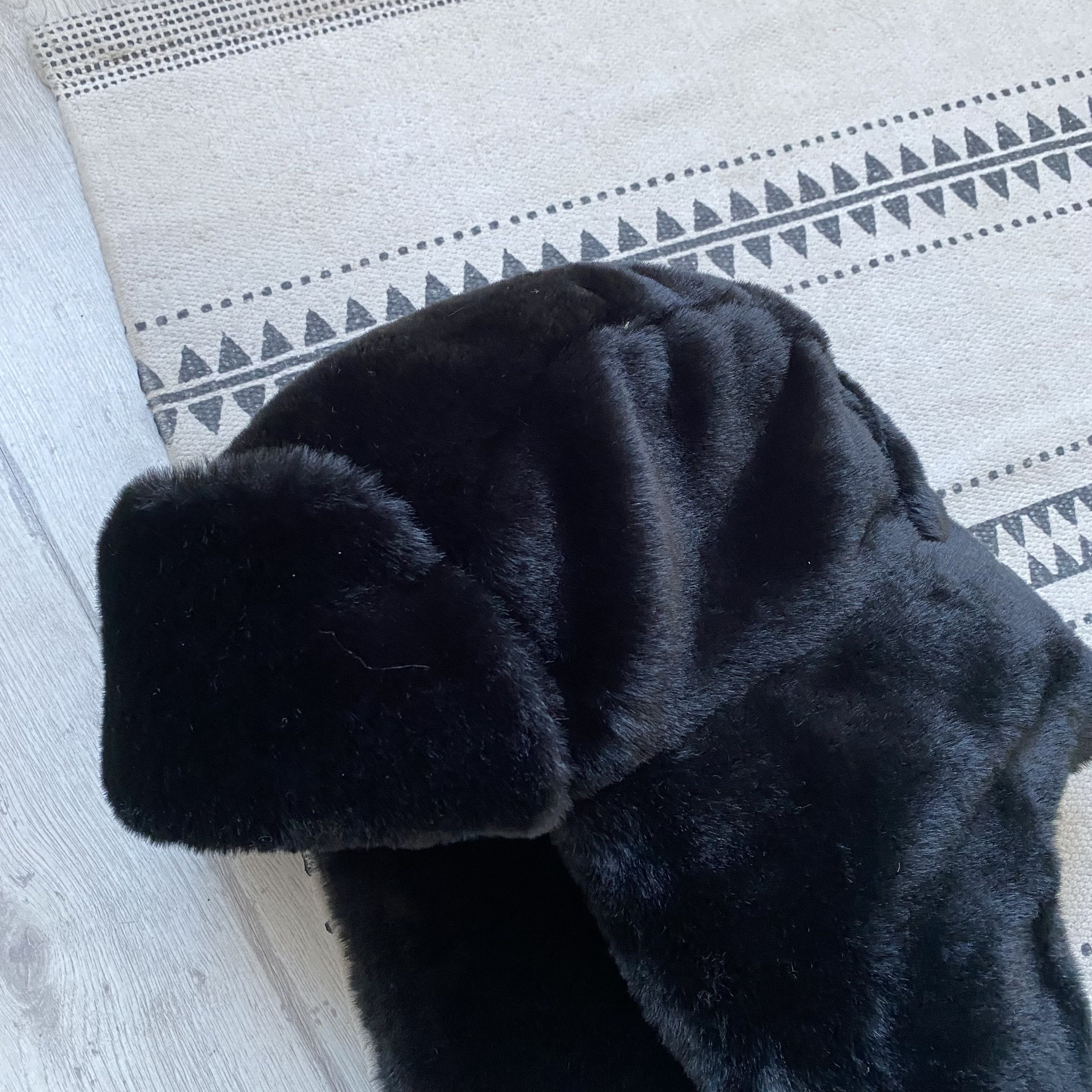 Beauty Beast Vintage Y2K Trapper Faux Fur Ushanka Winter Hat 2000s Size ONE SIZE - 3 Thumbnail