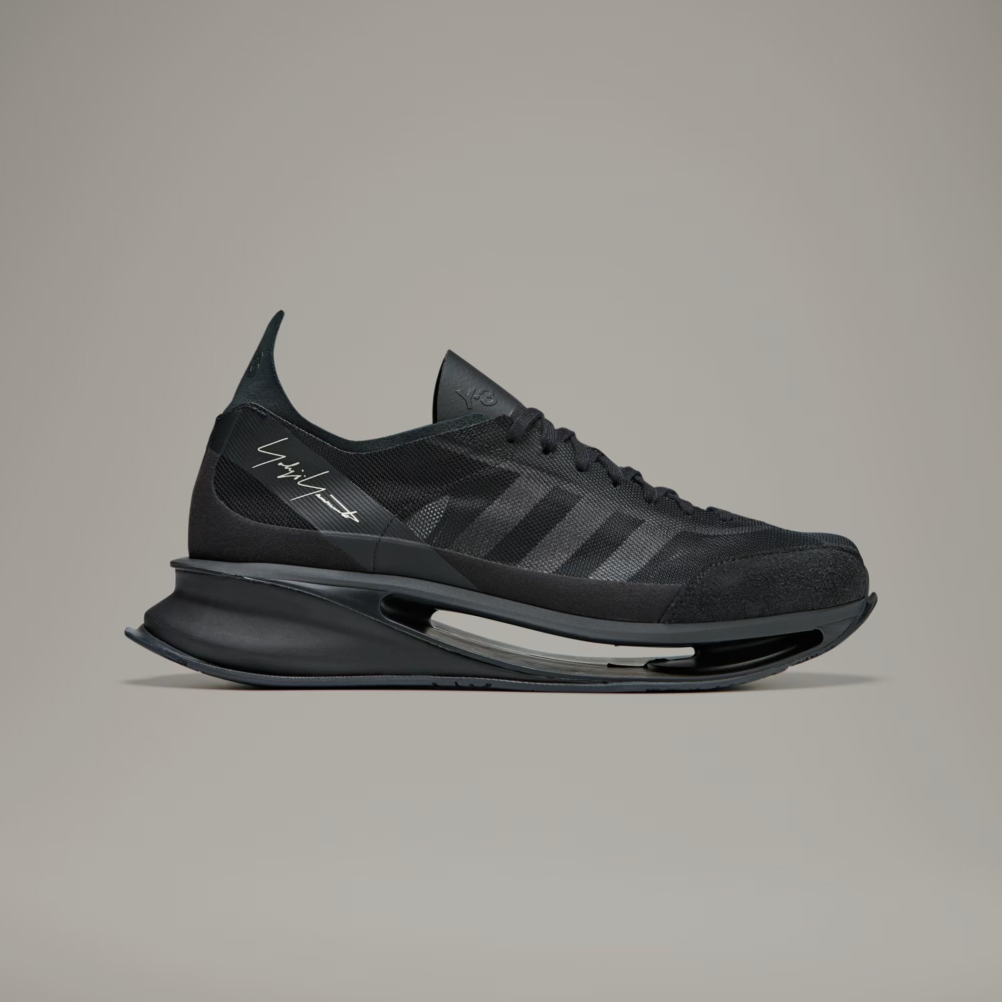 Adidas × Y-3 o1mle0426 Unisex Gendo Run Low-Top Sneakers in Black Size US 12 / EU 45 - 1 Thumbnail