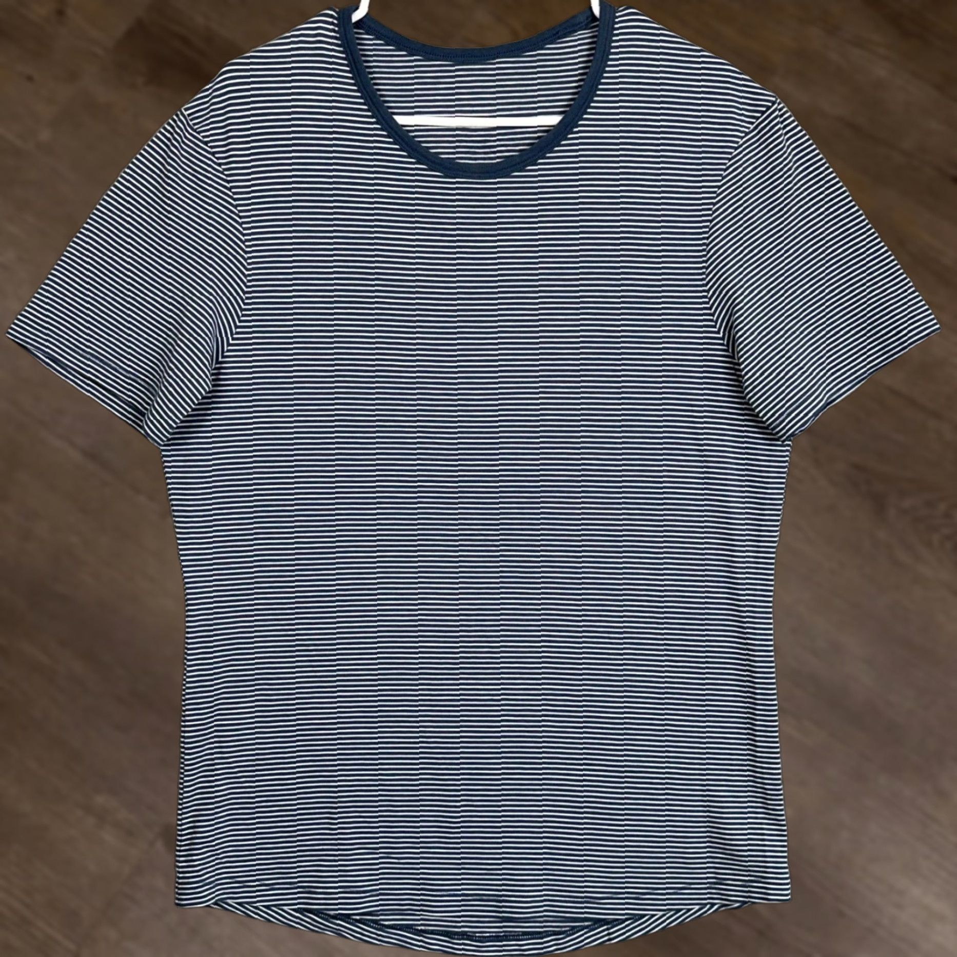 Lululemon Lululemon T-Shirt Mens M Blue White Striped Crew Neck Short Sleeve Logo Athletic Tee Size US M / EU 48-50 / 2 - 1 Thumbnail