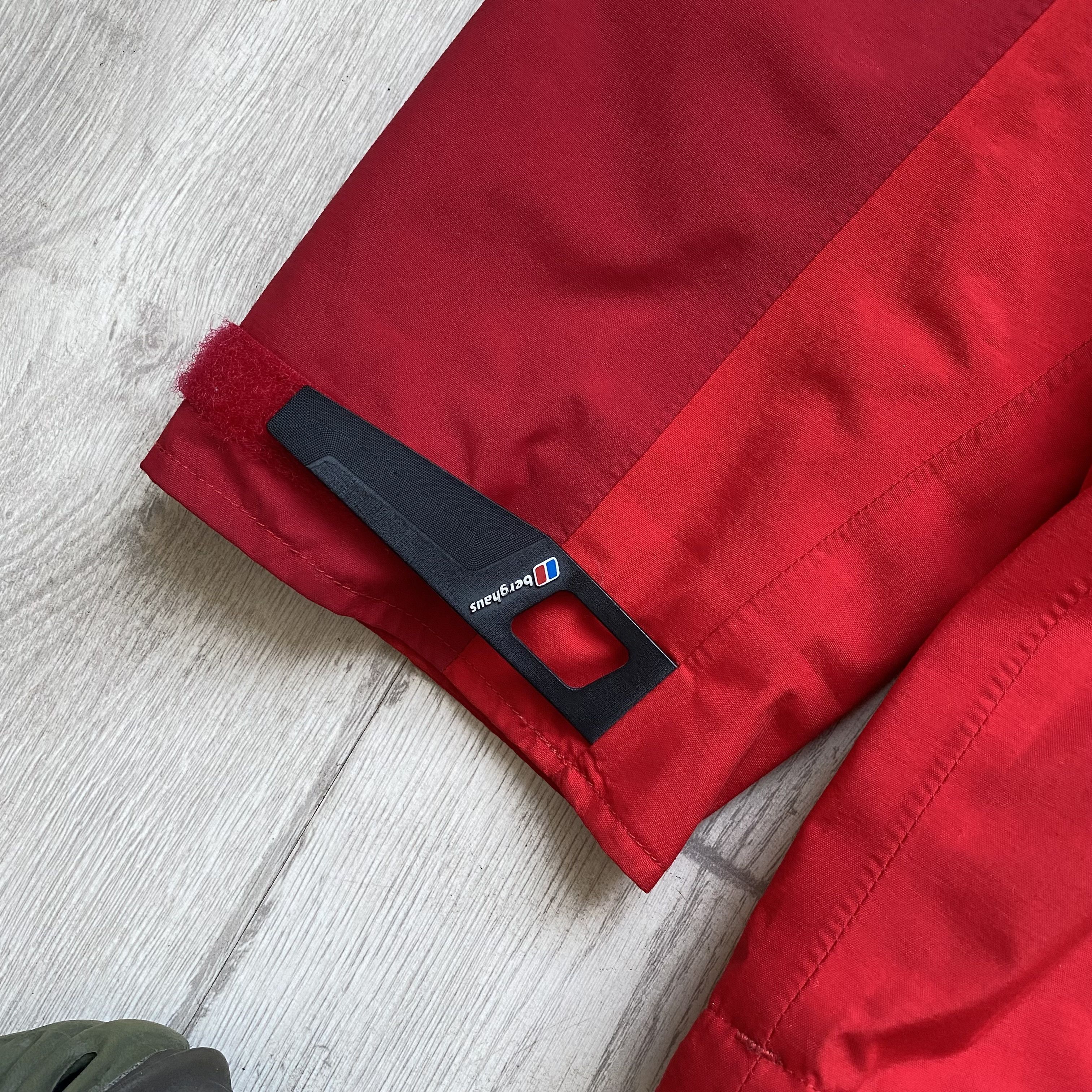 Berghaus Gorpcore Berghaus Gore-Tex fabric jacket Mera peak Size US M / EU 48-50 / 2 - 4 Thumbnail
