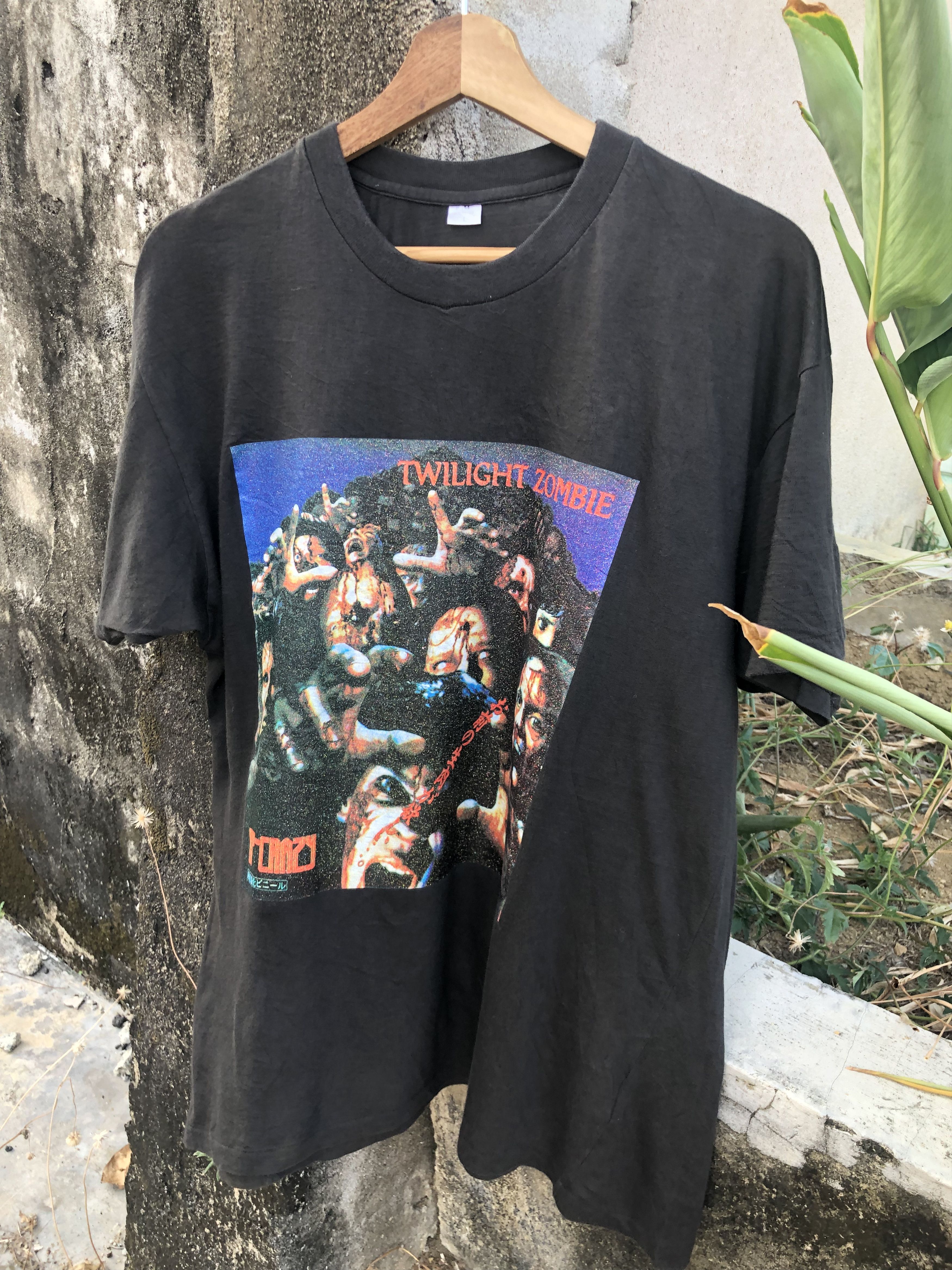Band Tees Rare🔥Vintage 1990s QP- Crazy "Twilight Zombie" Album Tshirt Size US M / EU 48-50 / 2 - 1 Thumbnail