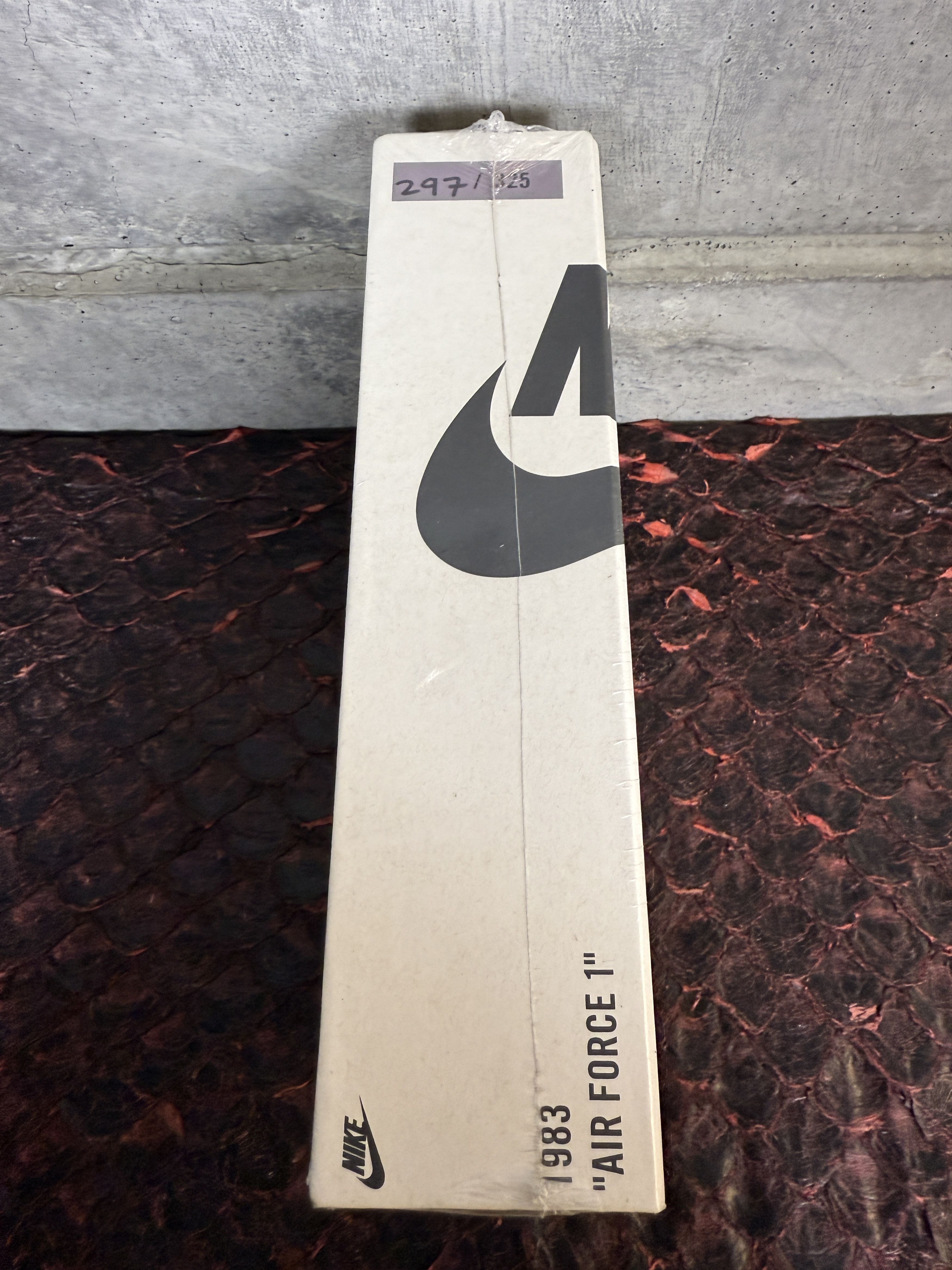 Nike 297/325 Nike Vintage Ad 1983 Air Force 1 500 Piece Puzzle Size ONE SIZE - 4 Thumbnail