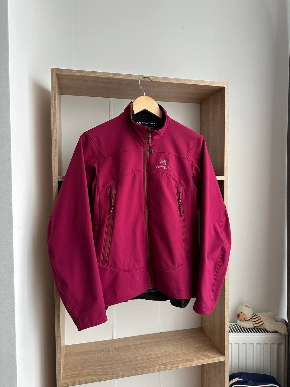 Arc'teryx × Vintage Vintage Arc’Teryx Pink Soft-Shell Outdoor Jacket Size US M / EU 48-50 / 2 - 6 Thumbnail