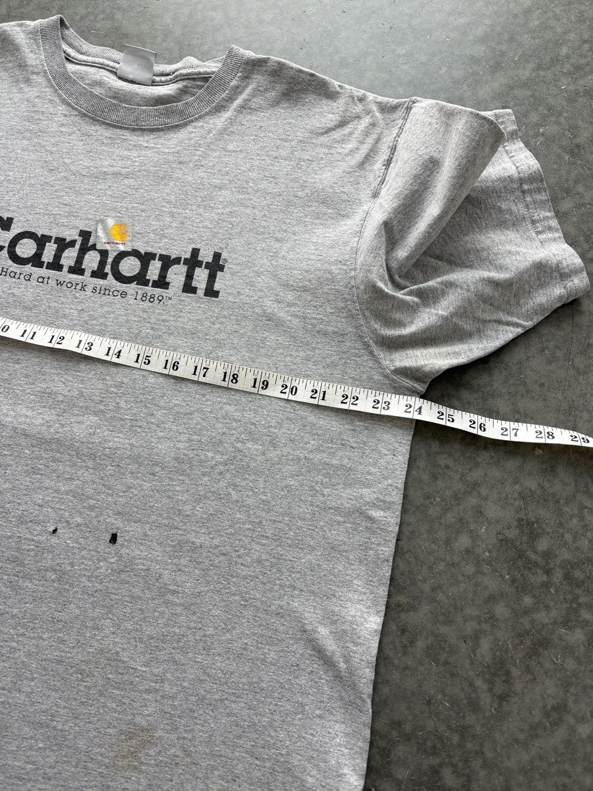 Carhartt Vintage Y2K Carhartt Logo Graphic Tee Size US L / EU 52-54 / 3 - 8 Thumbnail
