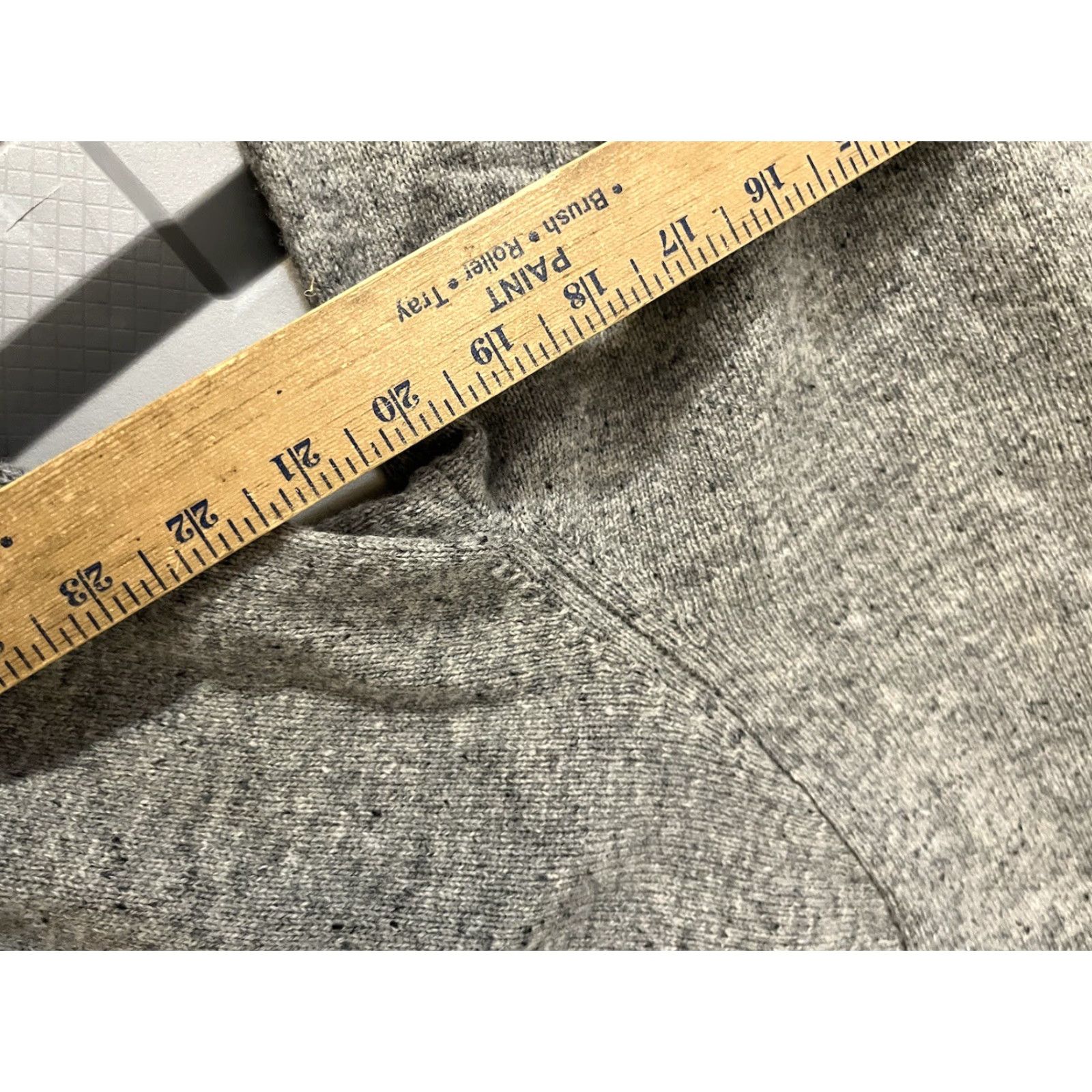 Gap Gap Classic Crewneck Sweater Large Gray Lambswool Nylon Blend Mens Size US L / EU 52-54 / 3 - 4 Thumbnail