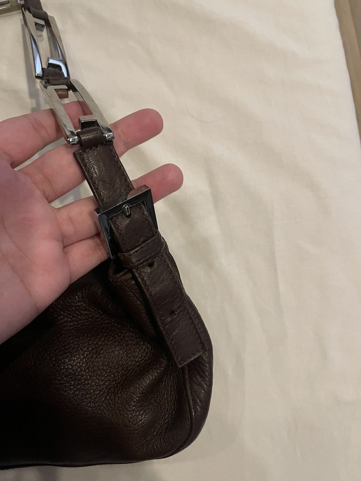 Fendi × Vintage Fendi Leather chain pochette Size ONE SIZE - 18 Thumbnail