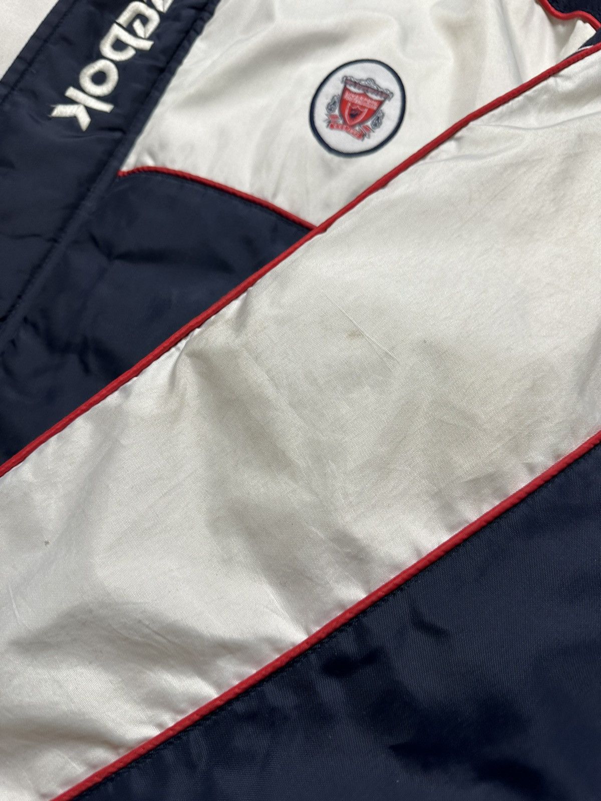 Reebok Vintage Reebok Liverpool soccer parka jacket size XL logo Size US XL / EU 56 / 4 - 11 Thumbnail