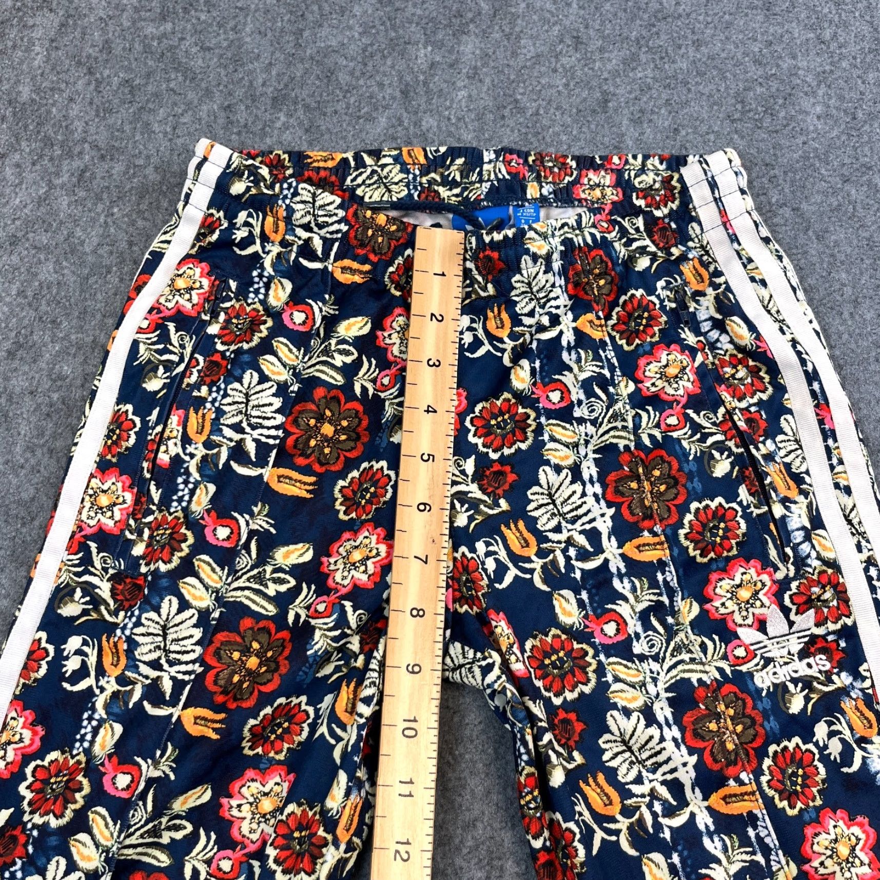 Adidas Adidas Originals Womens Track Pants Flare Low Rise UK 6 Floral Firebird Trefoil Trousers Jogger Size 28" / US 6 / IT 42 - 6 Thumbnail