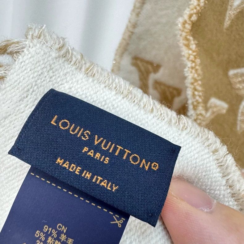 Louis Vuitton Louis Vuitton Gold thread embroidered cashmere scarf with Size ONE SIZE - 6 Thumbnail