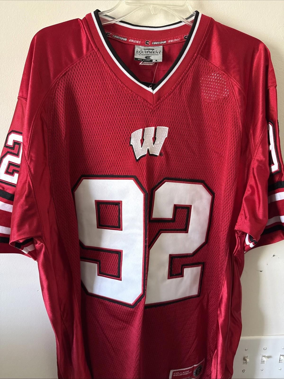 Colosseum Athletics Men’s Colosseum Wisconsin Badgers Jersey #92 Sz L - NWT Size ONE SIZE - 2 Thumbnail