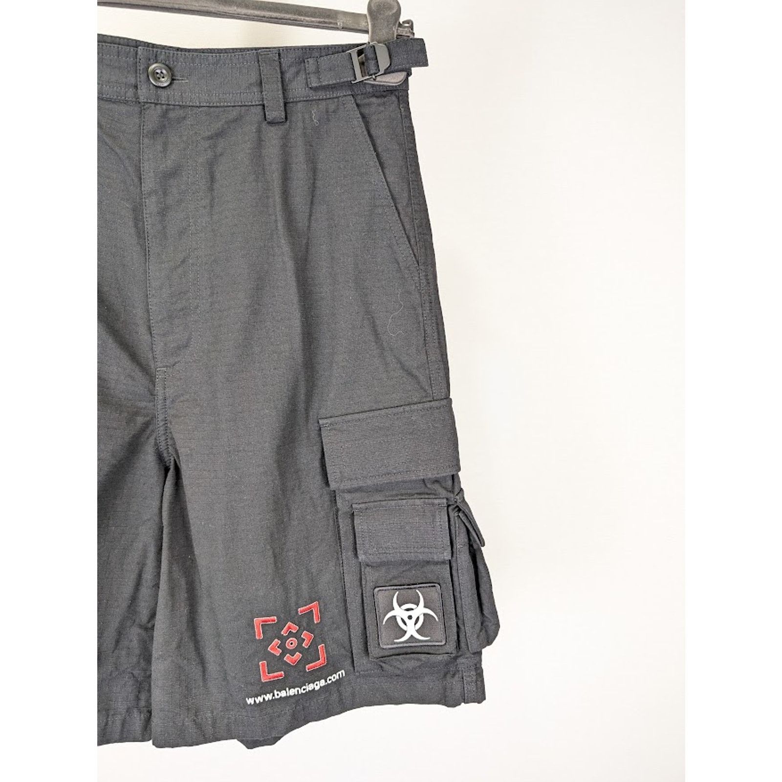 Balenciaga o1rshd1 Cotton Ripstop Gamer Shorts in Black Size US 32 / EU 48 - 4 Thumbnail