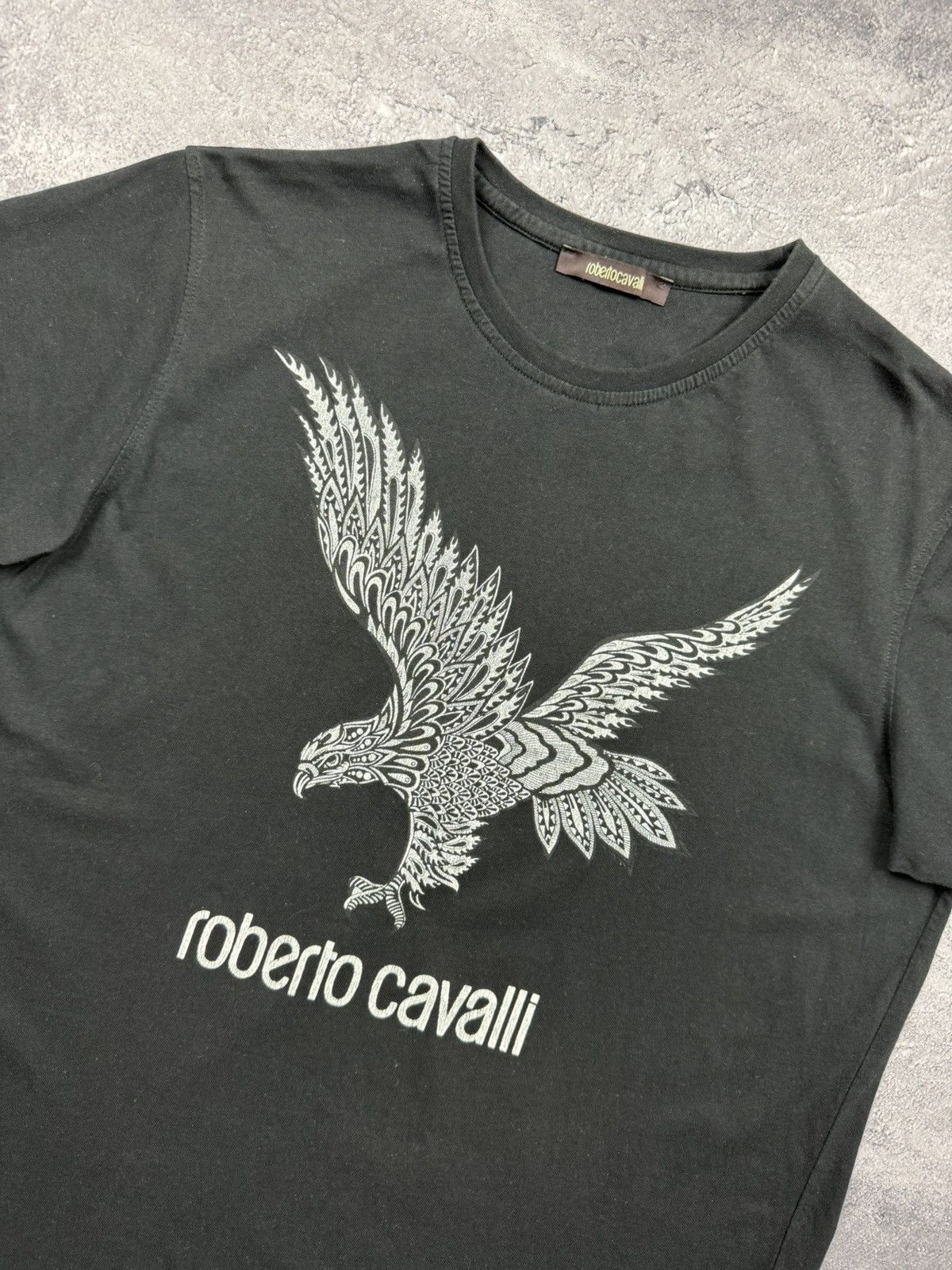 Roberto Cavalli Vintage Roberto Cavalli Eagle Big Logo T-Shirt Y2K Rare Tee Size US M / EU 48-50 / 2 - 7 Thumbnail