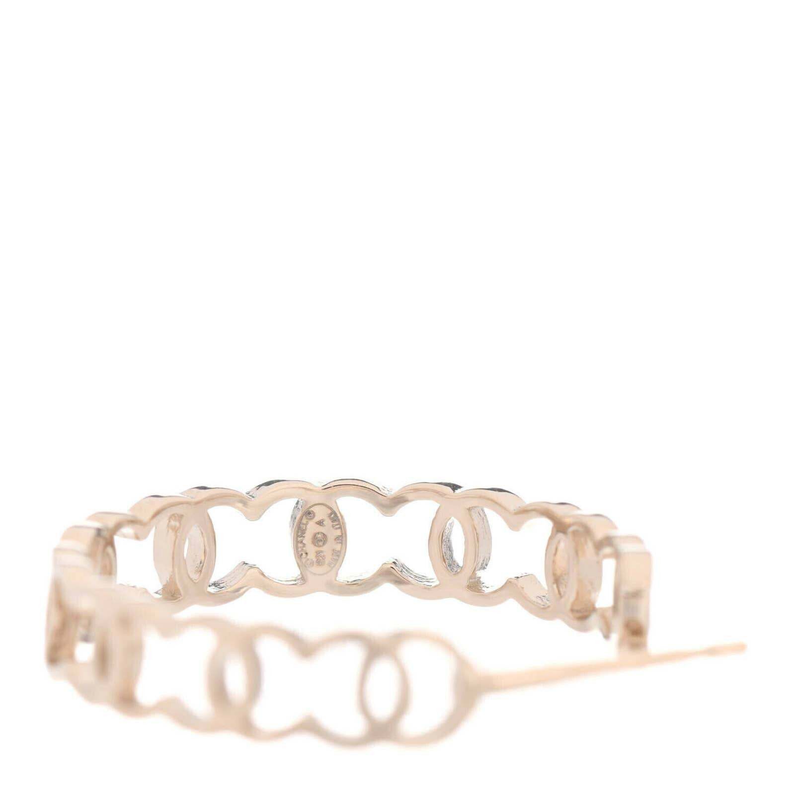 Chanel Chanel Gold Metal Interlocking Drop Statement Hoop Earrings Size ONE SIZE - 10 Thumbnail