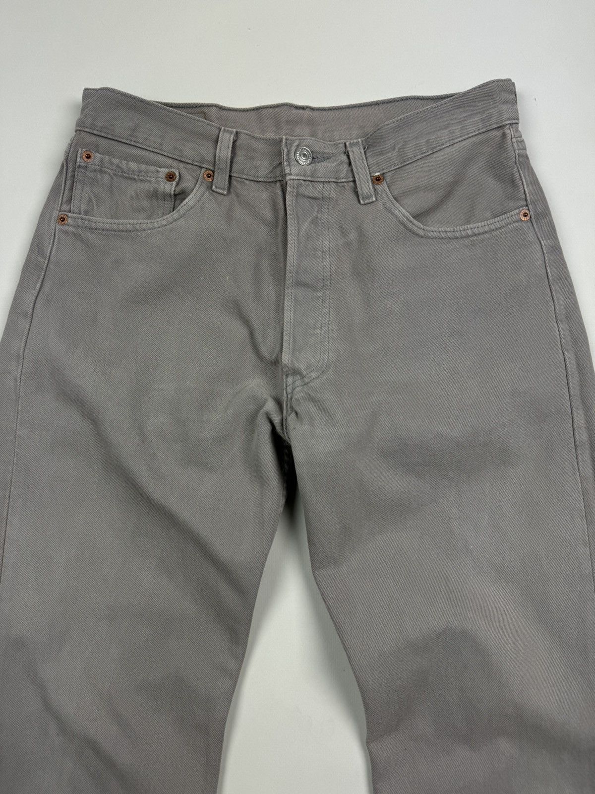 Levi's 1990’s Vintage Faded Levi’s 501 Made in USA Size 32/30 Size US 32 / EU 48 - 7 Thumbnail