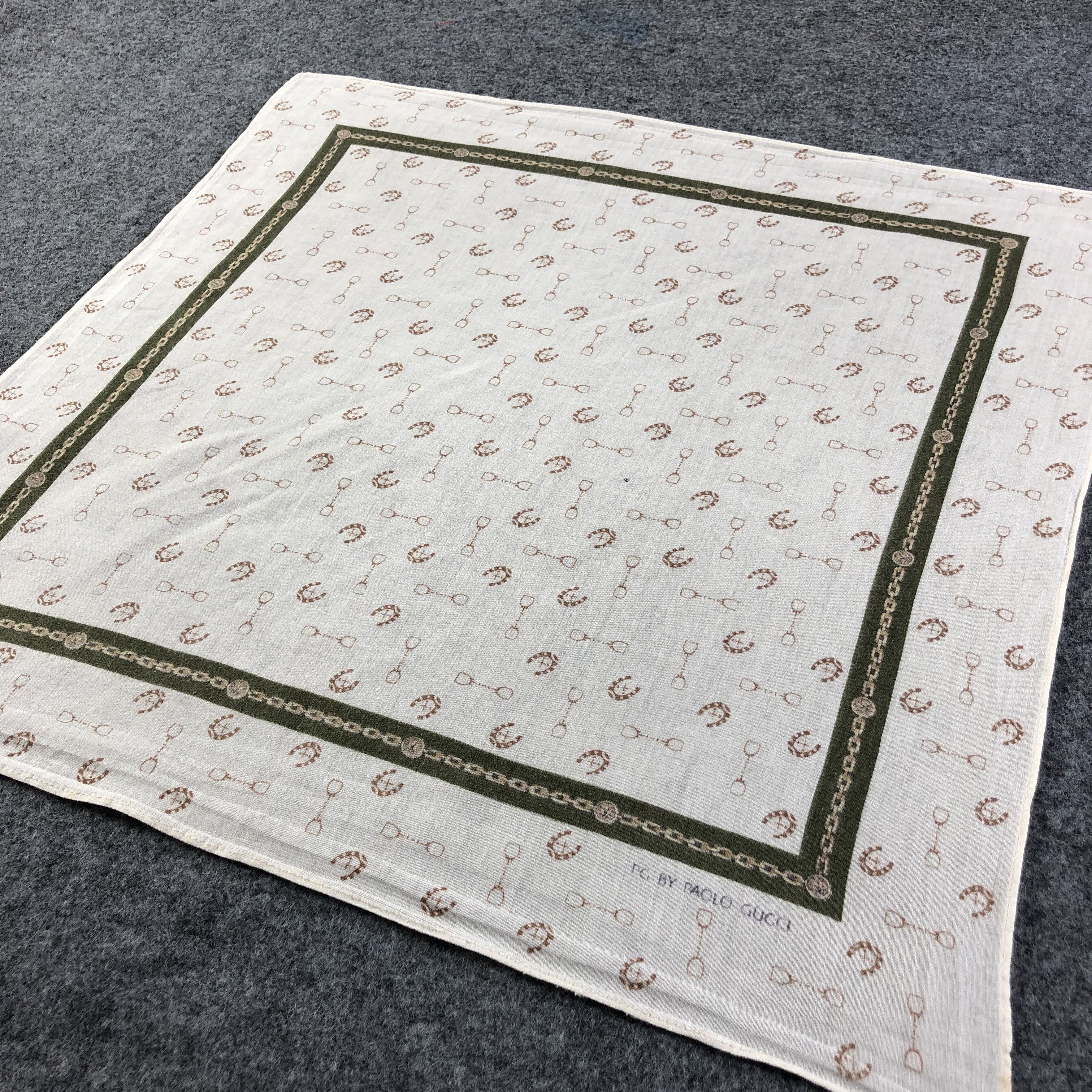 Paolo Gucci Paolo Gucci Handkerchief Neckerchief Bandana H2259 Size ONE SIZE - 1 Thumbnail