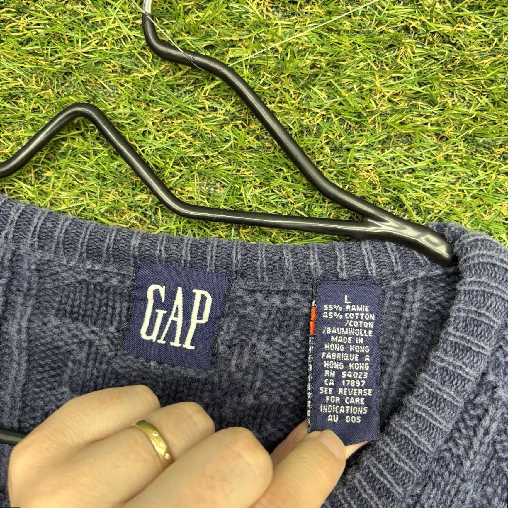 Vintage L.L. Bean Cable Knit Cardigan Sweater Womens Large Navy Blue Cotton Cable-Knit Button Front Cardigan, Regular Fit, Fall Winter | Womens Size L / US 10 / IT 46 - 7 Thumbnail