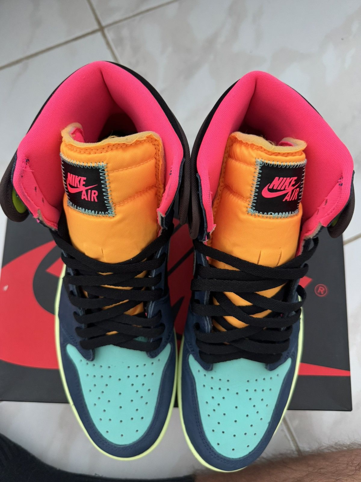 Jordan Brand Jordan 1 Tokyo Bio Hack Size 12 Worn 1x OG Box Size US 12 / EU 45 - 4 Thumbnail