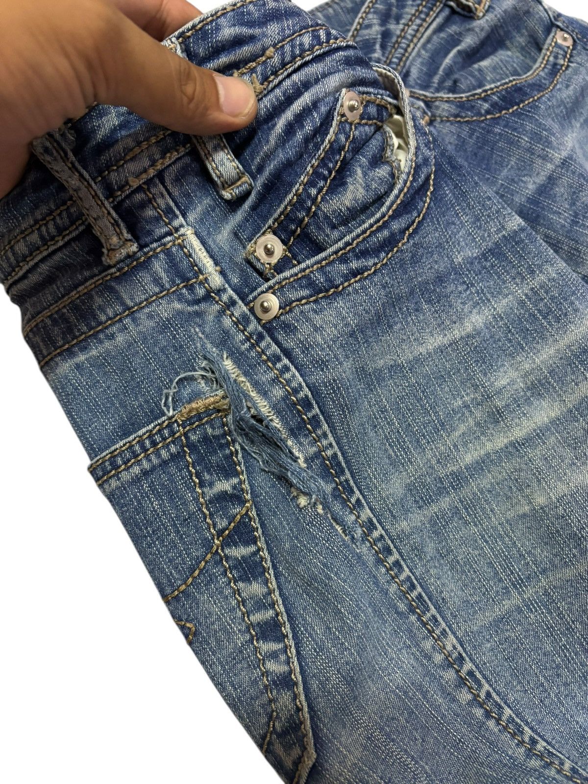 Japanese Brand Vtg Japanese Brand Flared Distressed Jeans Size 29" - 7 Thumbnail