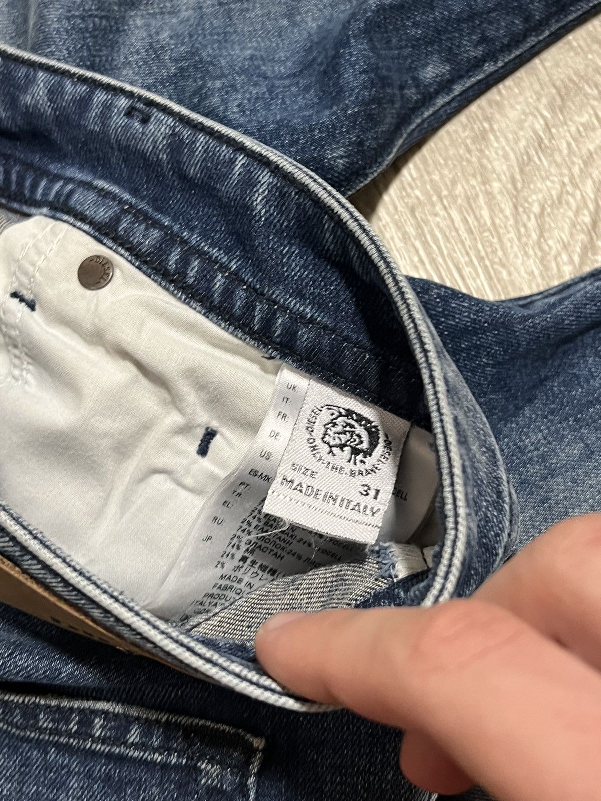 Diesel × Japanese Brand Jeans Diesel Buster distressed washed denim skinny pants Size US 31 - 9 Thumbnail