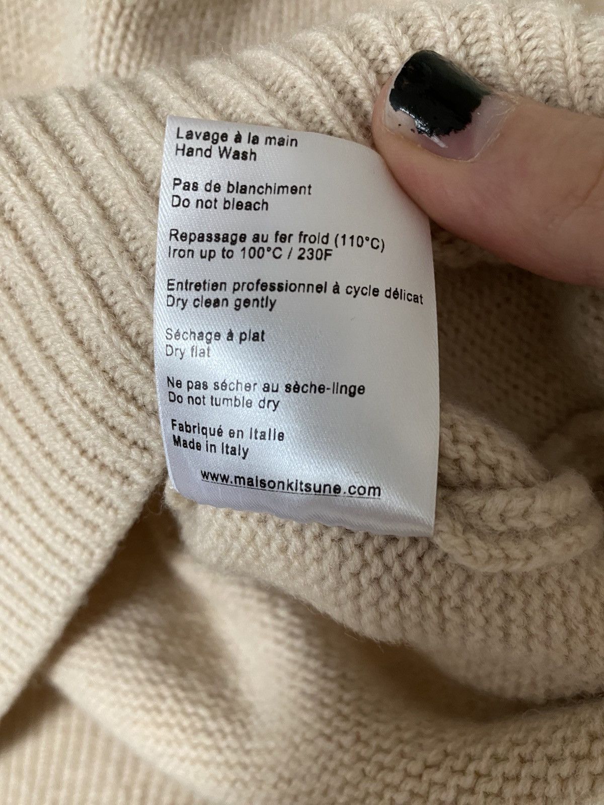 Maison Kitsune Maison Kitsune Fox Knitted Sweatshirt Size US S / EU 44-46 / 1 - 5 Thumbnail