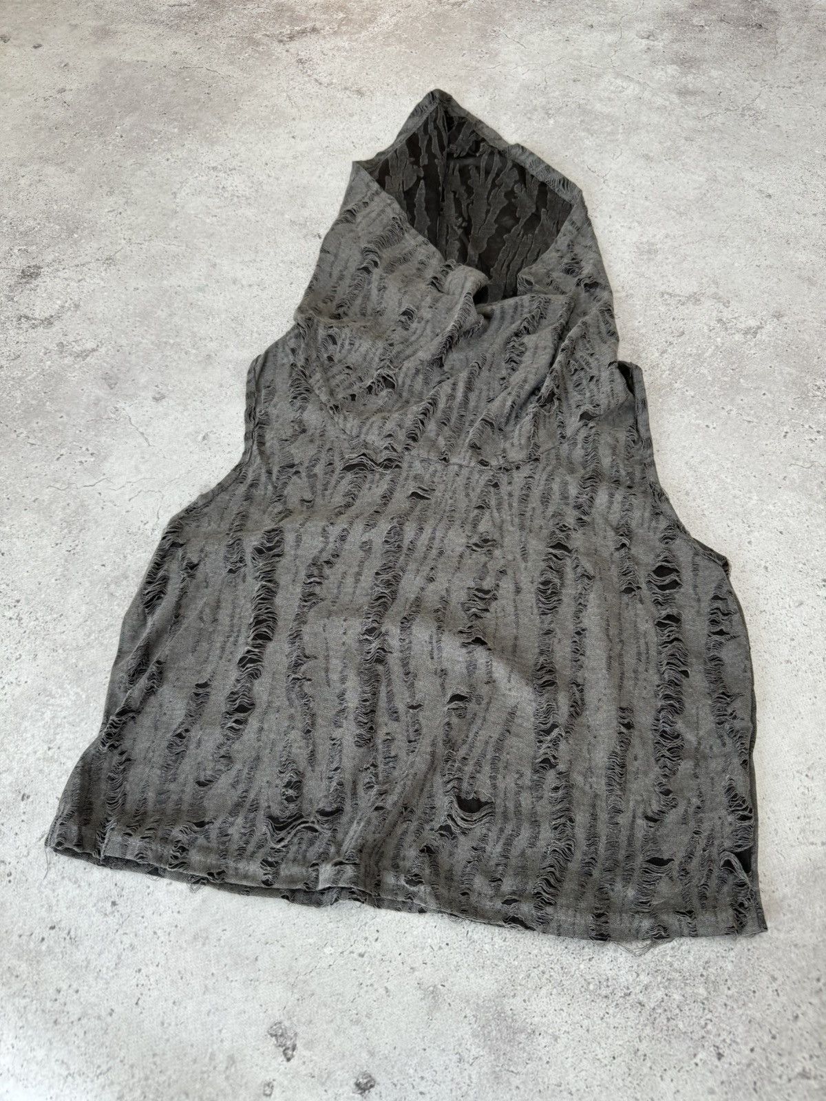 Yohji Yamamoto Distressed Sleeveless Hooded Big Nech Light Sweater Size US M / EU 48-50 / 2 - 6 Thumbnail