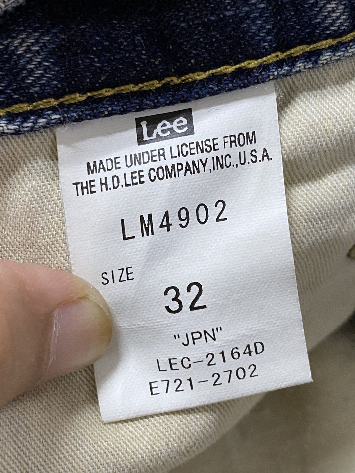 Lee × Vintage Vintage Lee distressed jeans Size US 32 / EU 48 - 16 Thumbnail