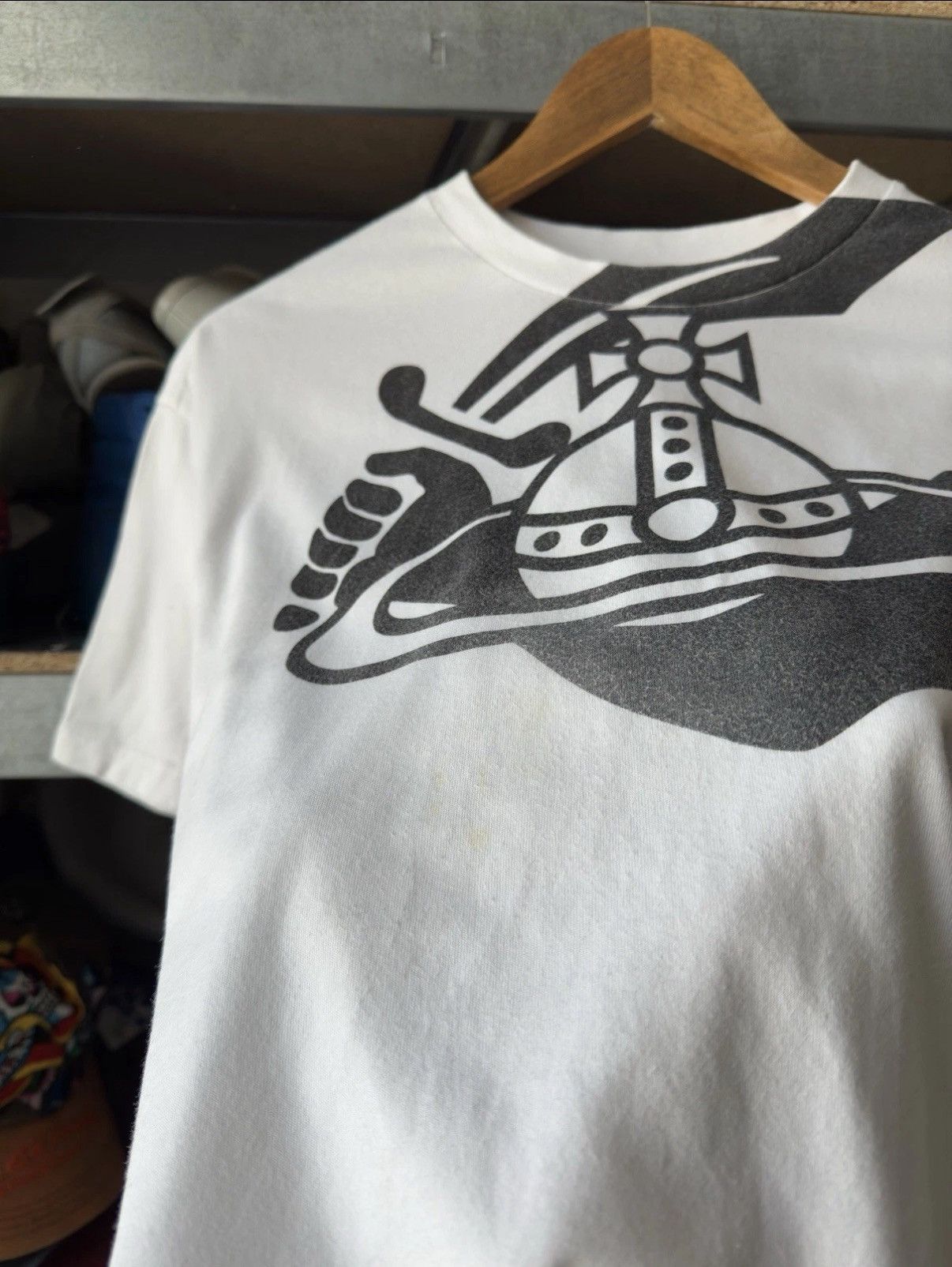 Vivienne Westwood Vivienne Westwood Vintage Big Logo Y2K White T-shirt Men Size US M / EU 48-50 / 2 - 5 Thumbnail