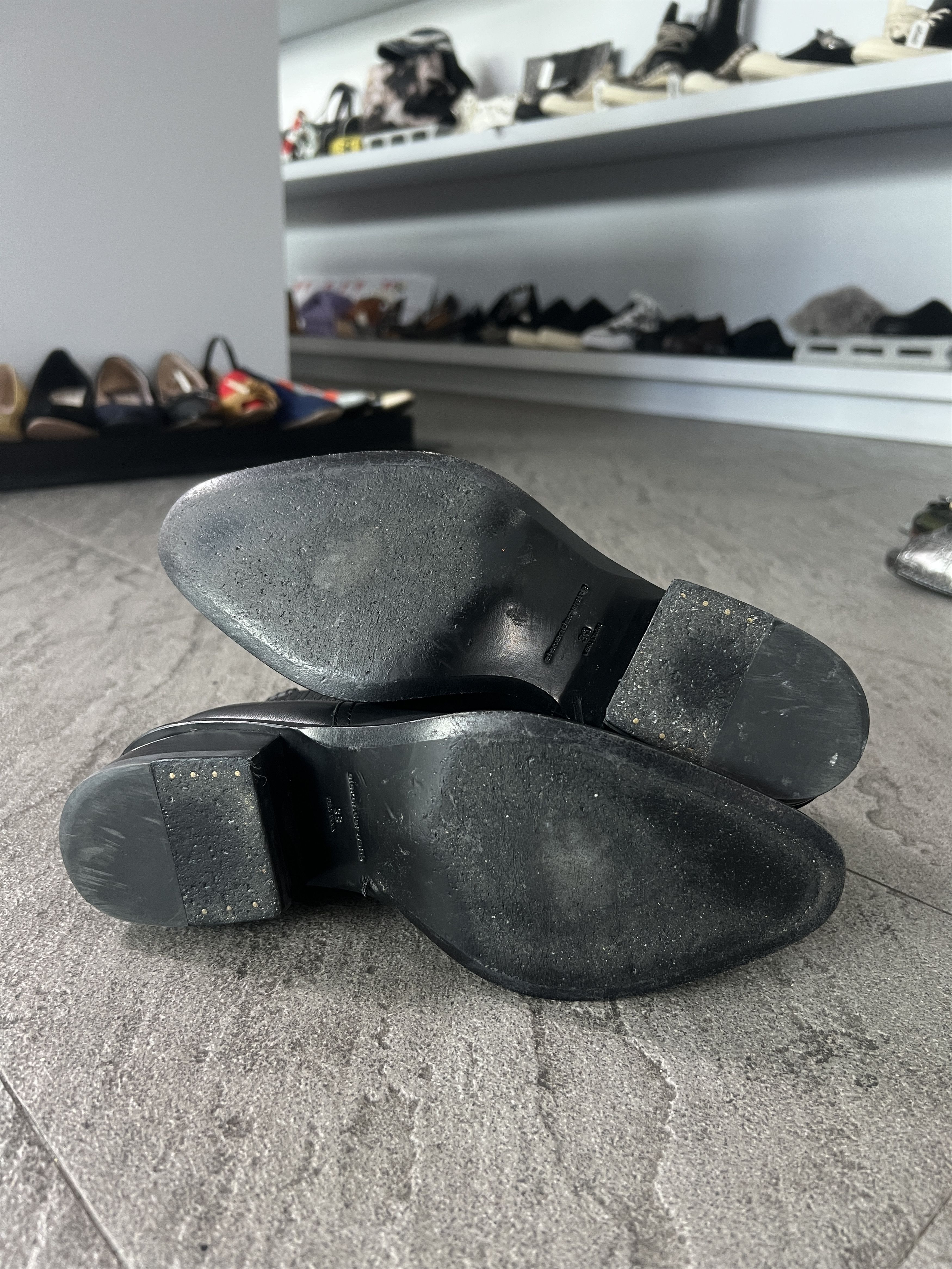 Alexander Wang Alexander Wang Black Leather Chelsea Boots EU38 Size US 8 / IT 38 - 7 Thumbnail
