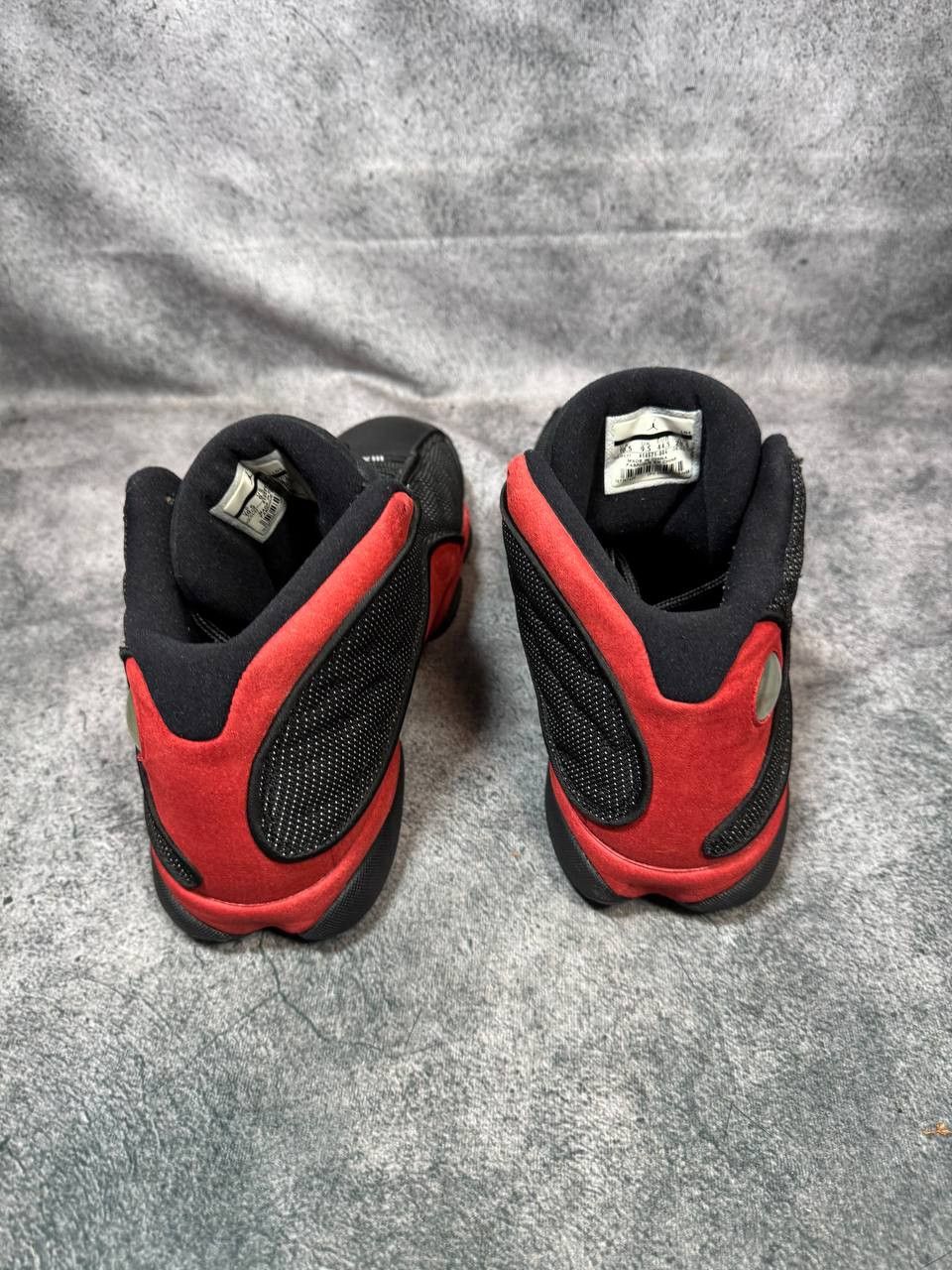 Jordan Brand Size 10.5 | Jordan 13 Bred No Box | Pre-Owned Size US 10.5 / EU 43-44 - 3 Thumbnail