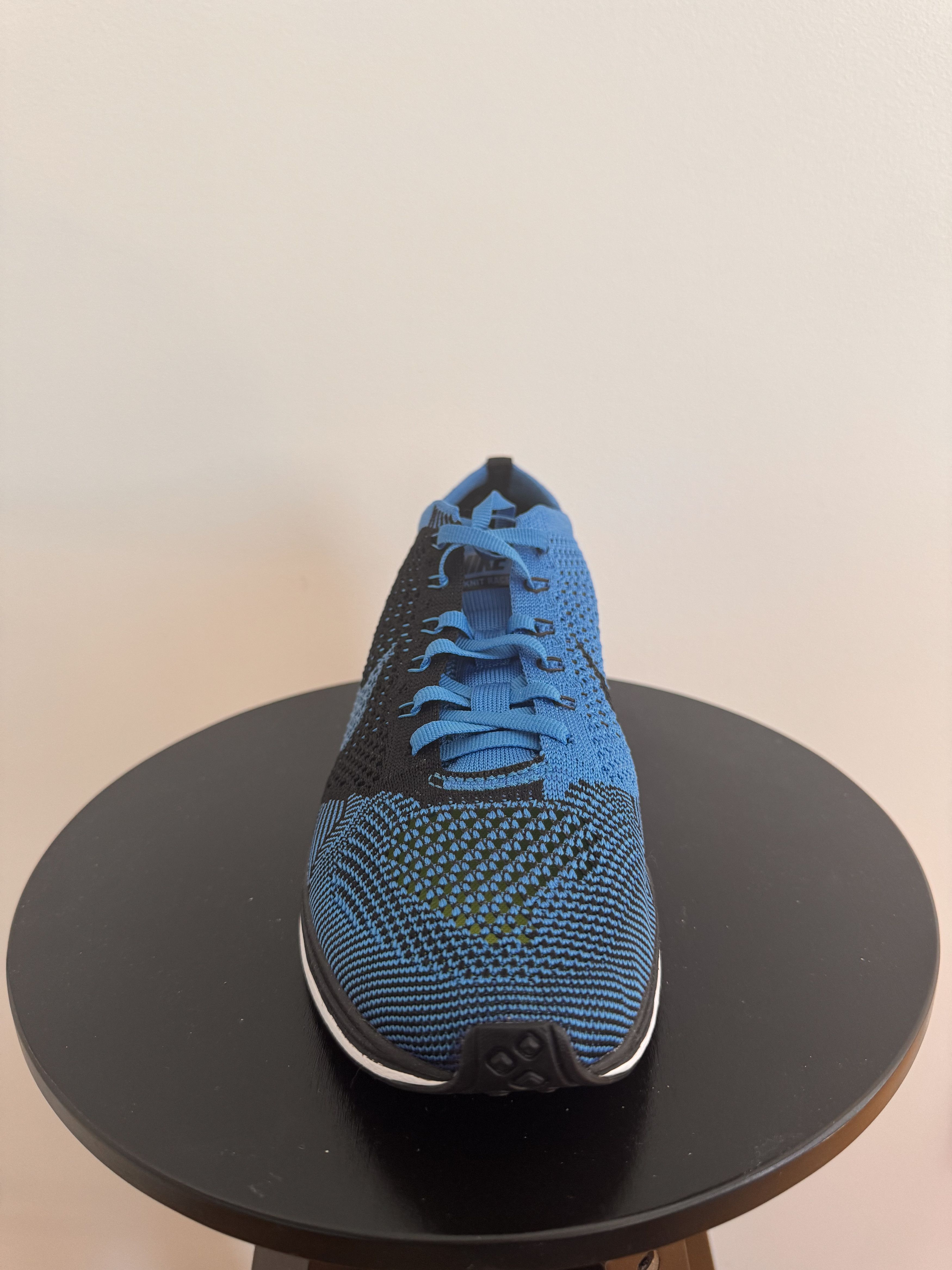 Nike Flyknit Racer Black/photo Blue Size US 9.5 / EU 42-43 - 3 Thumbnail
