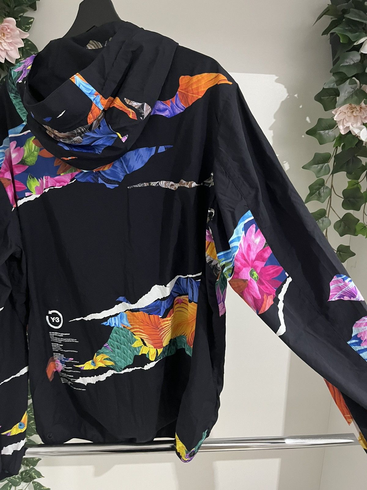 Yohji Yamamoto Y-3 by Yohji Yamamoto Floral Print Windbreaker Jacket Size US L / EU 52-54 / 3 - 5 Thumbnail