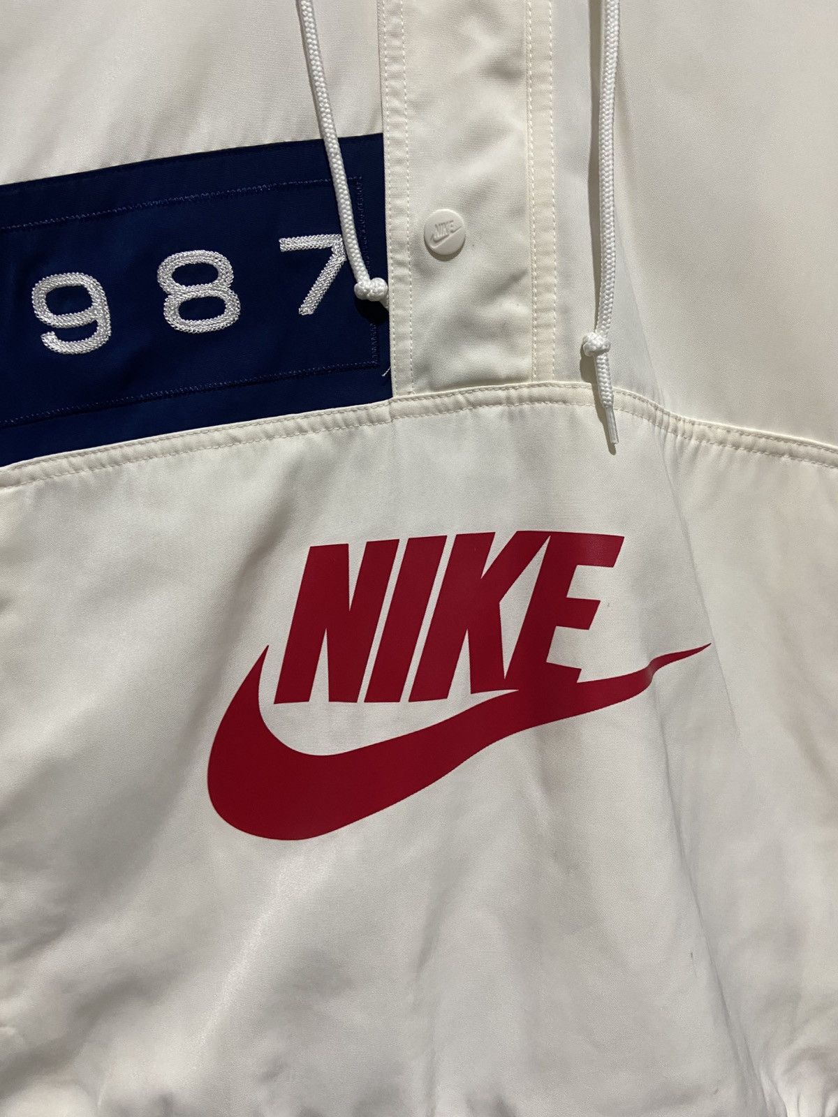 Nike Nike Men's Sportswear Reissue Woven Jacket Size US XL / EU 56 / 4 - 4 Thumbnail