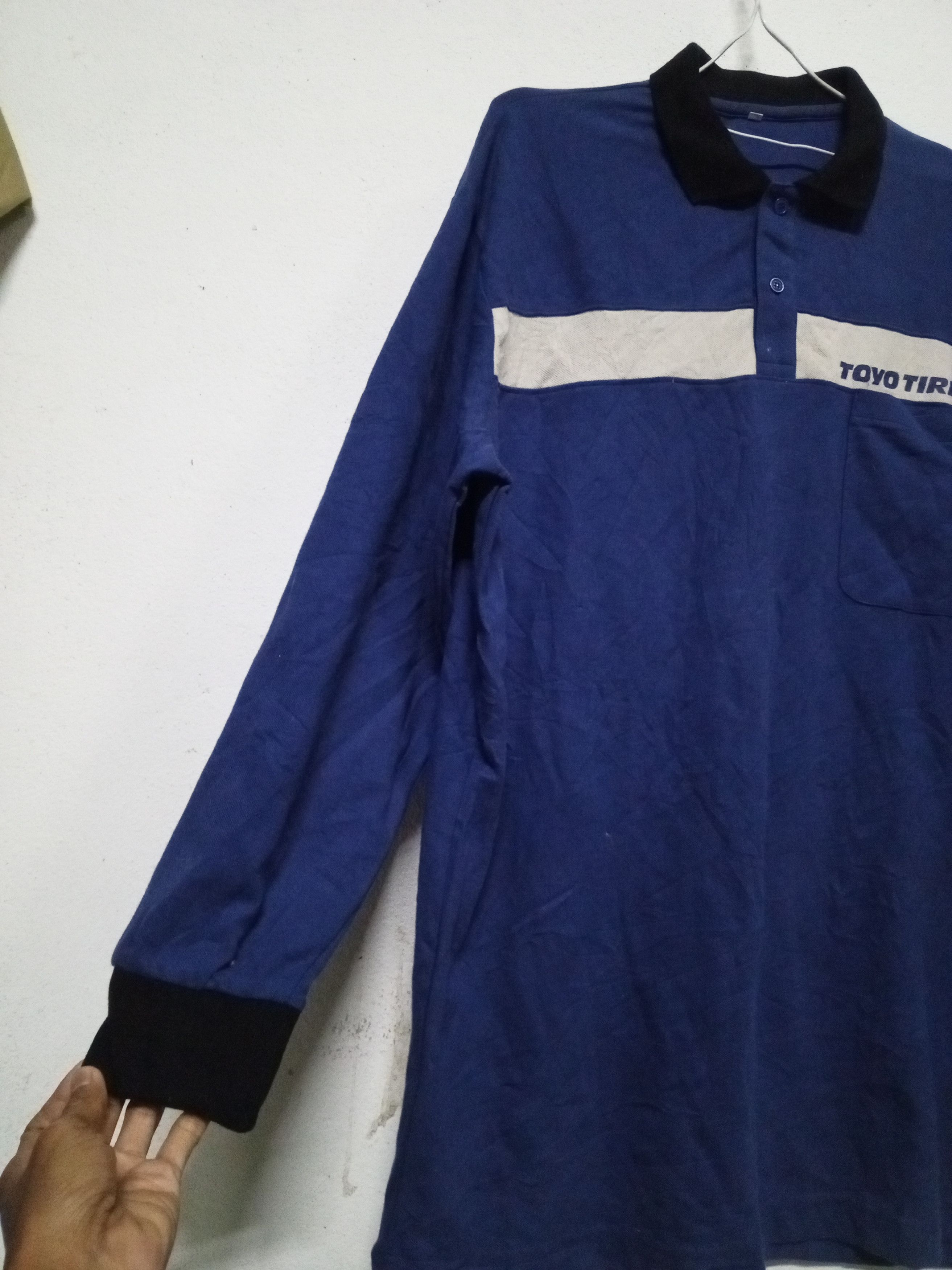 Japanese Brand TOYO TIRES LONG SLEEVE Size US L / EU 52-54 / 3 - 2 Thumbnail