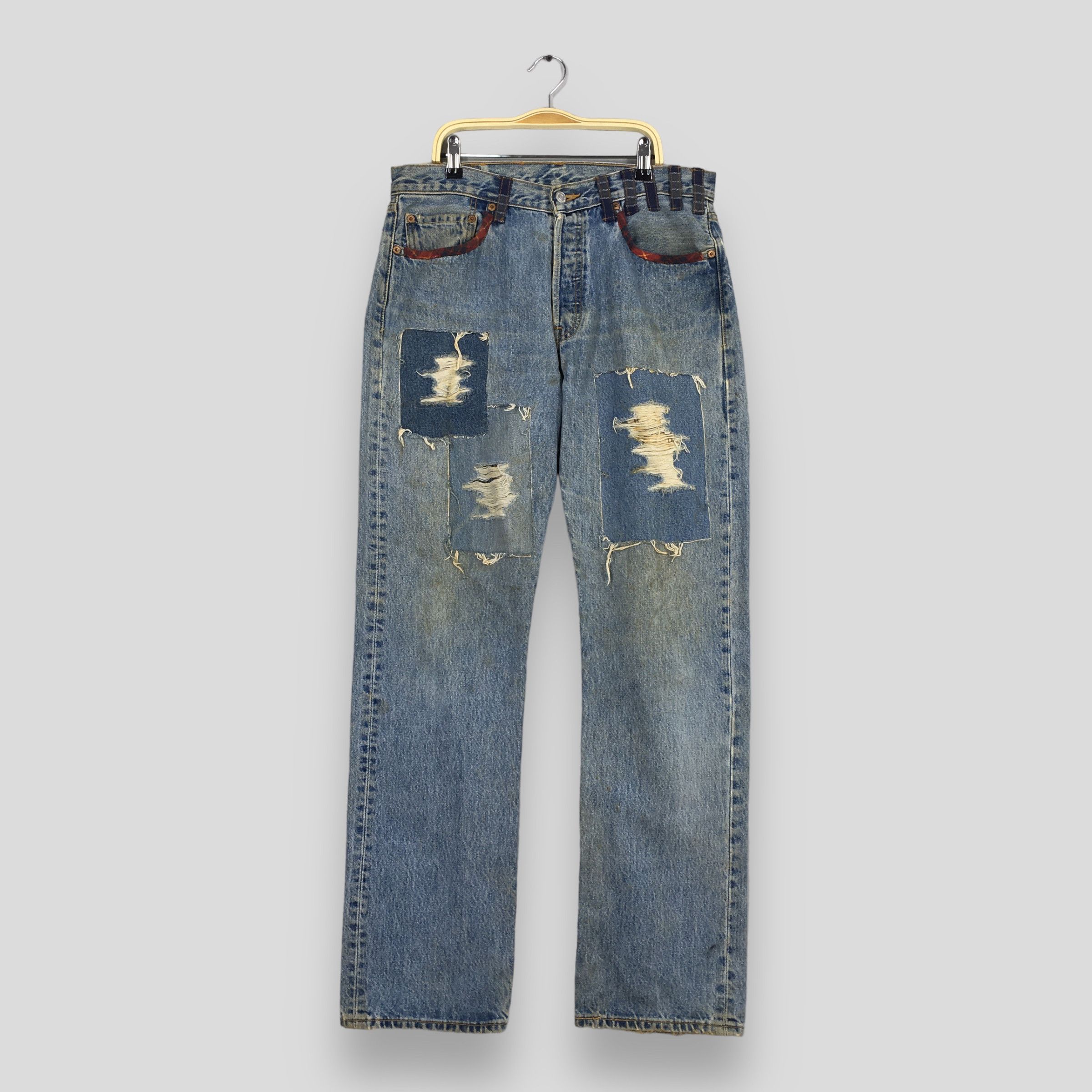 Levi's Size 31x32.5 Vintage 90s Levi's 501 Faded Blue Jeans S1151