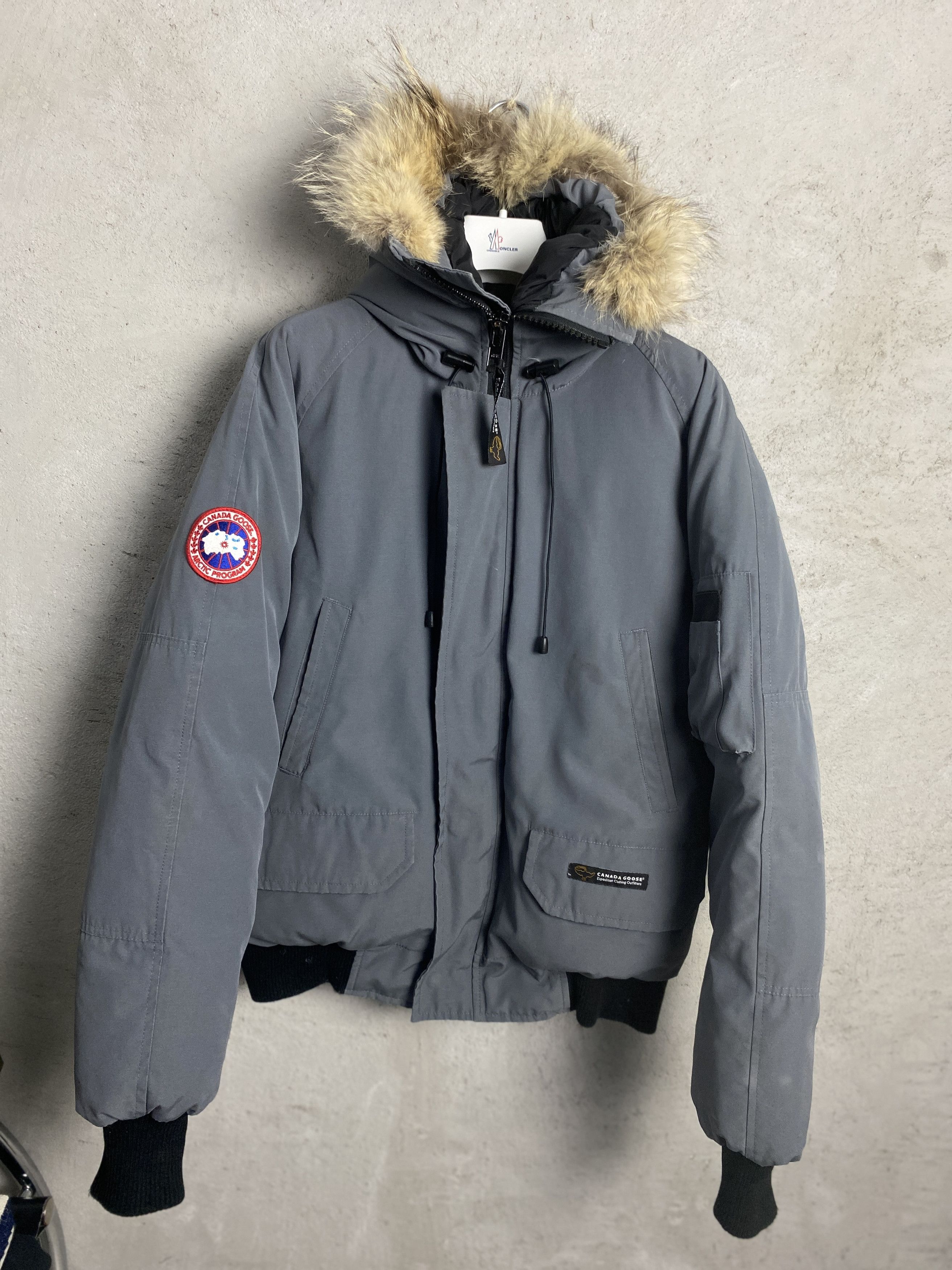 Canada Goose Canada Goose Chilliwack Bomber Jacket heavy Size US M / EU 48-50 / 2 - 1 Thumbnail