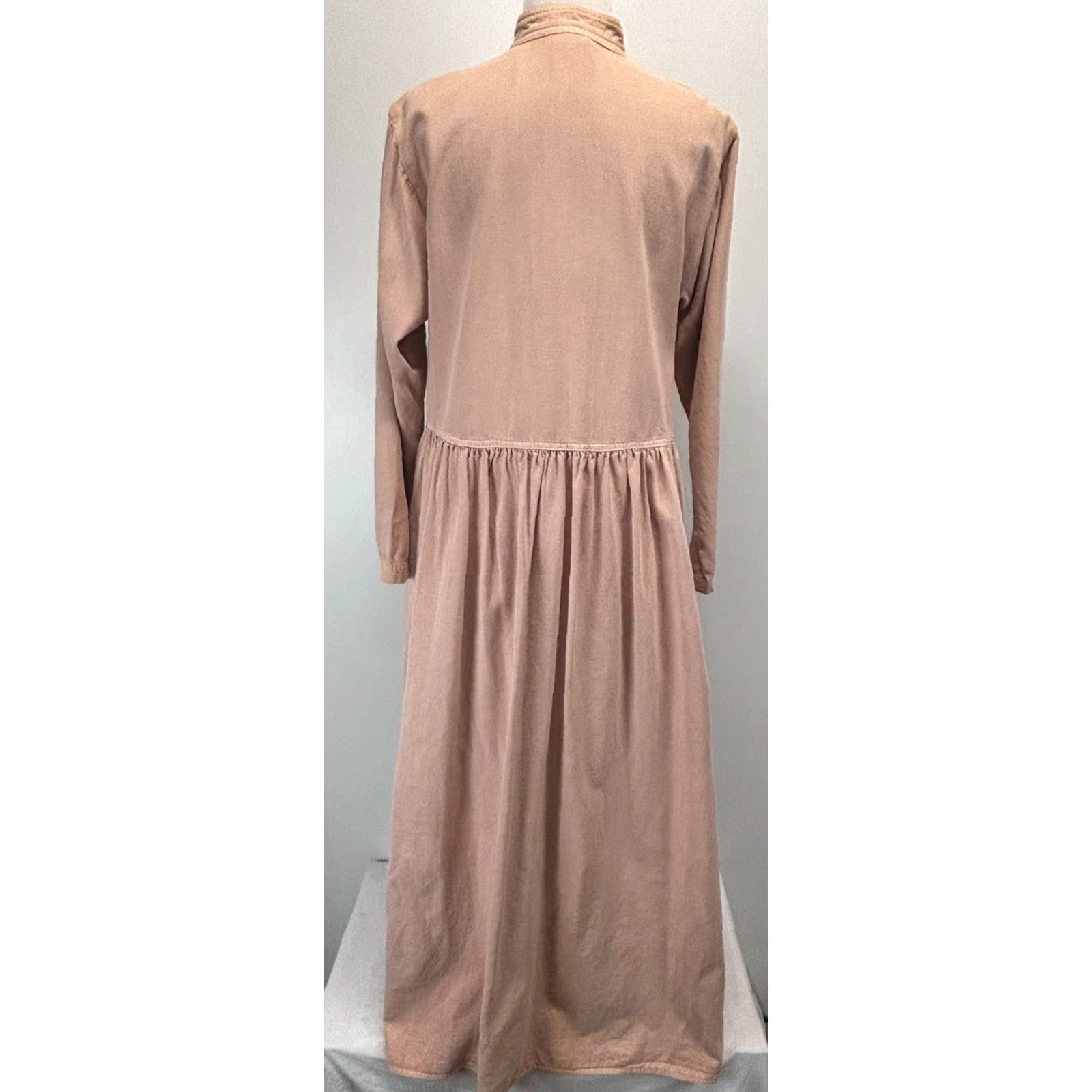 Vintage VINTAGE Bonnie Strauss Canvas Maxi Dress Size 10 Long Sleeve Pink Tan Casual Pockets Womens Size L / US 10 / IT 46 - 3 Thumbnail