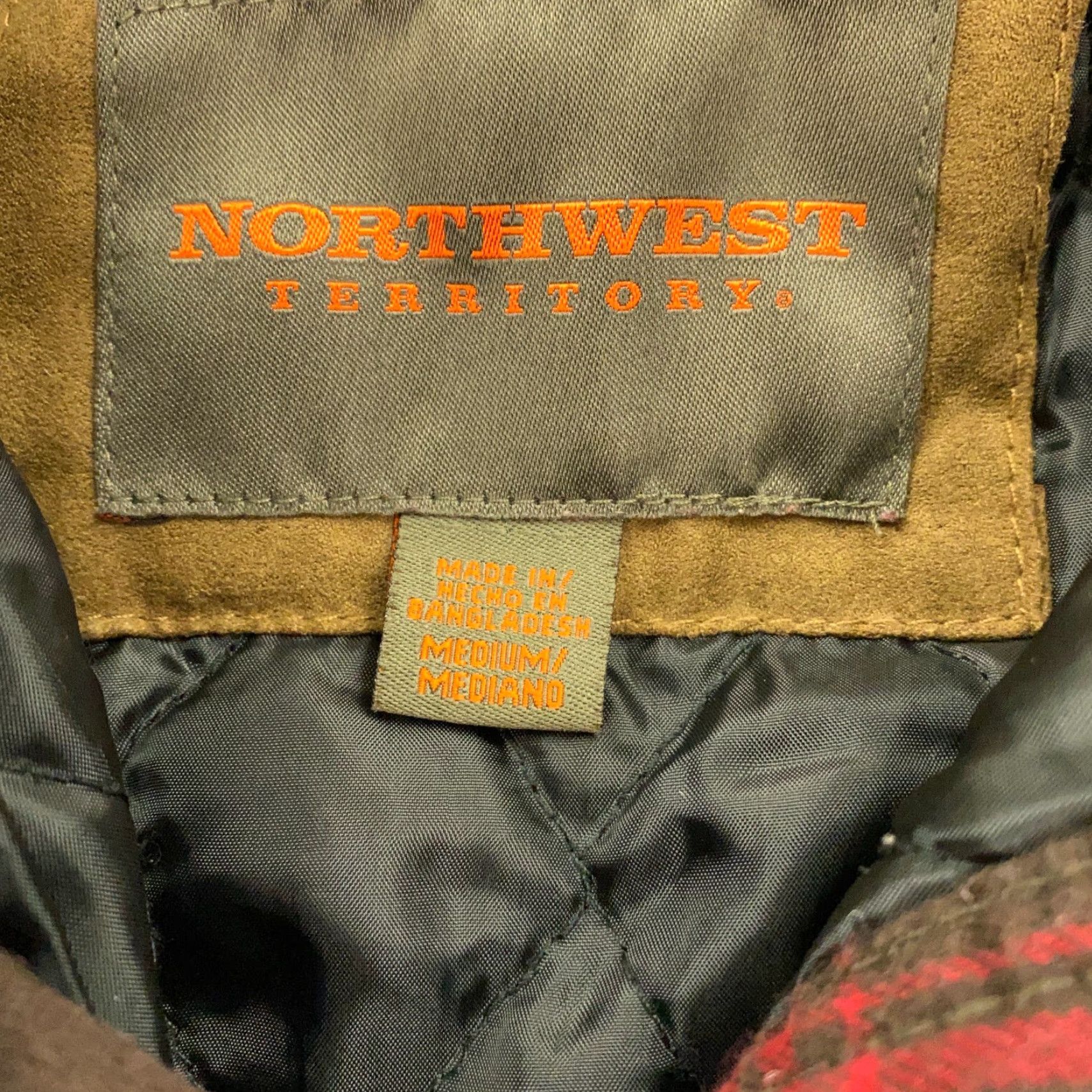Vintage Northwest Territory Flannel Shirt Jacket Mens Medium Red Buffalo Plaid Shacket Size US M / EU 48-50 / 2 - 7 Thumbnail