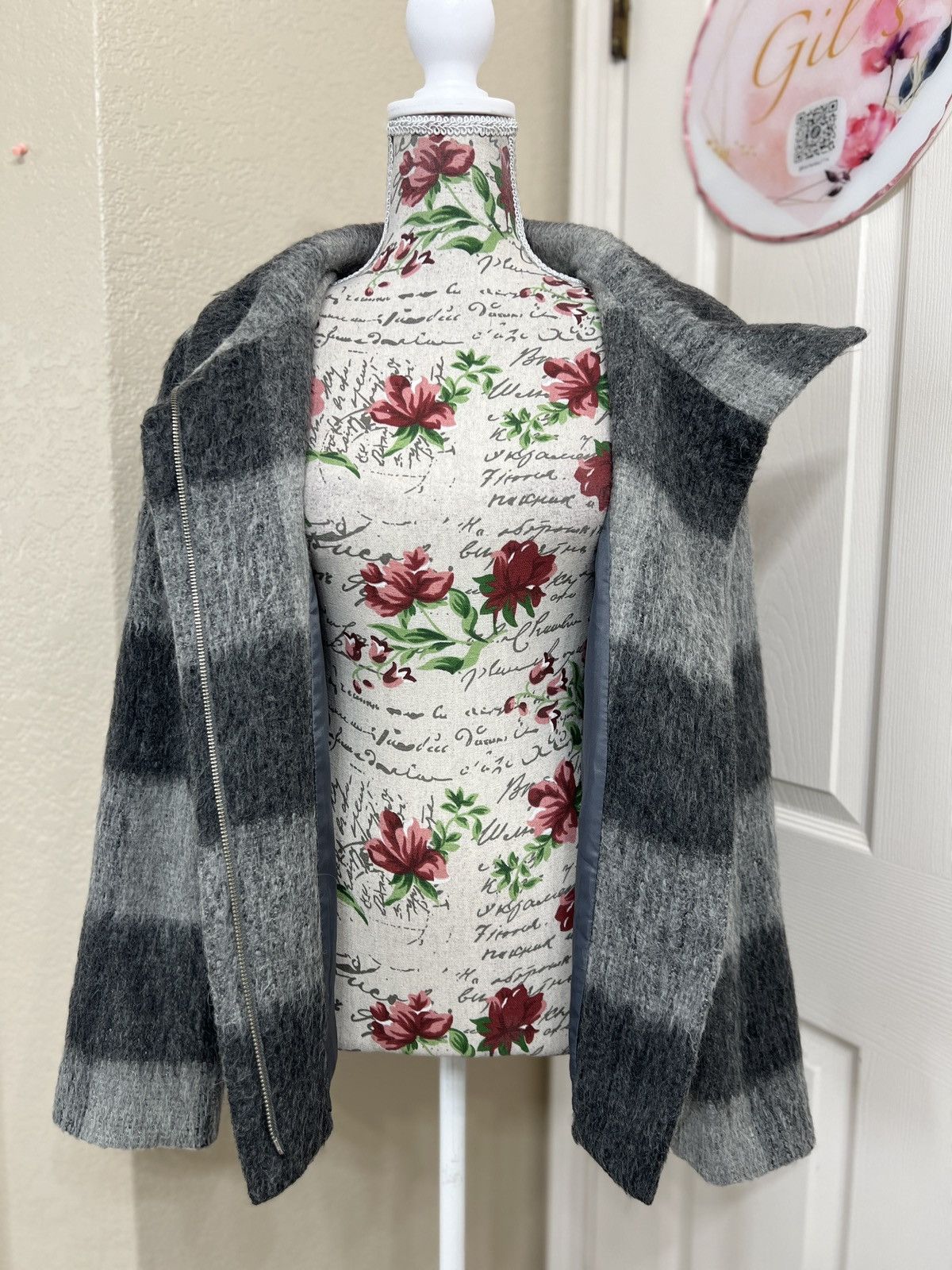 Talbots Talbots Gray Plaid alpaca, Wool Blend Women's Jacket size 14 Size XL / US 12-14 / IT 48-50 - 5 Thumbnail