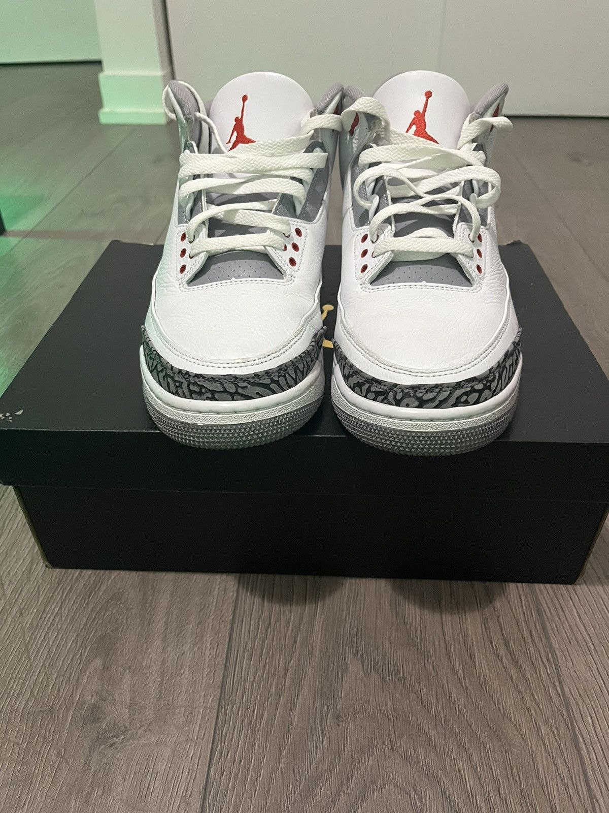 Jordan Brand Jordan 3 Fire Red Size US 11 / EU 44 - 3 Thumbnail