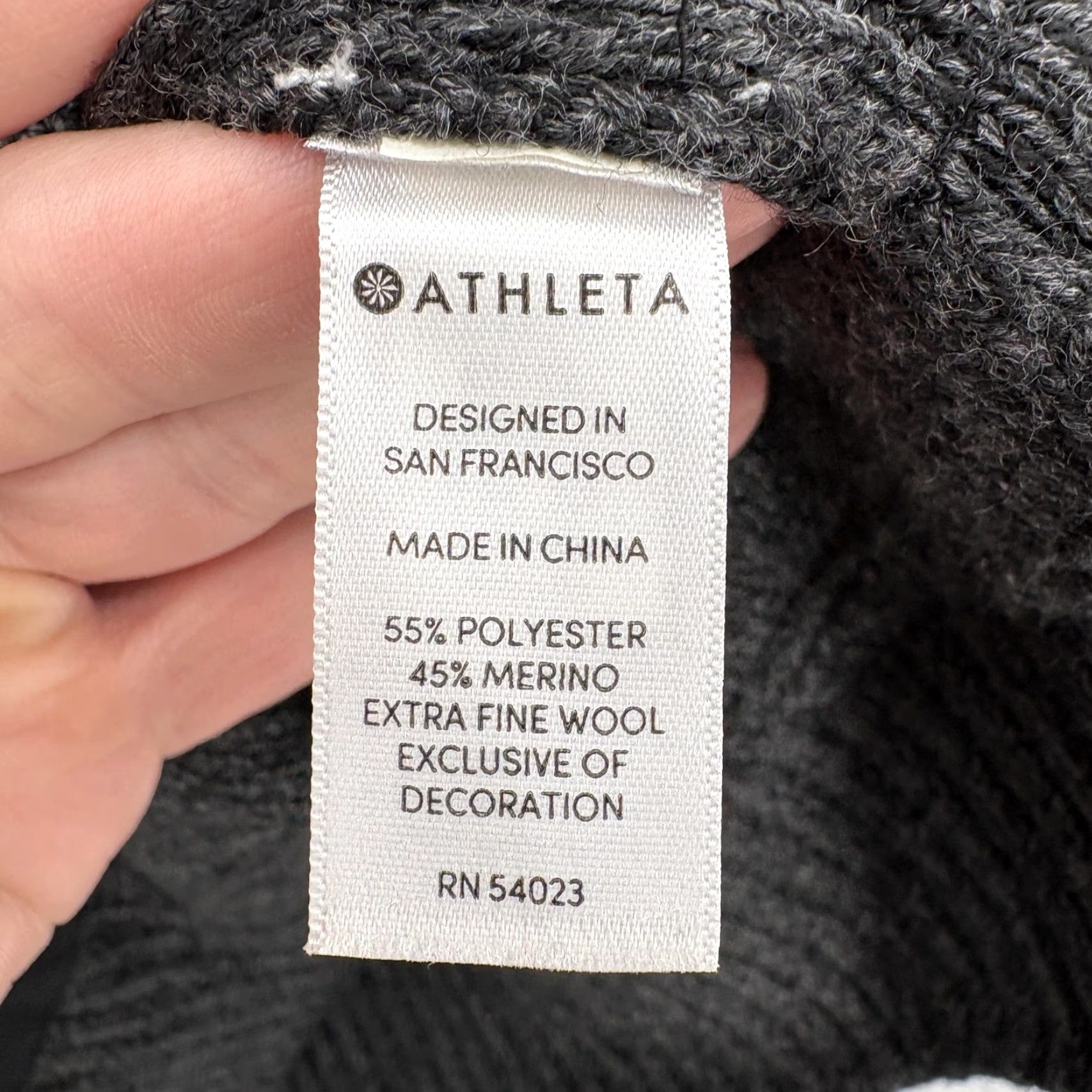 Athleta Athleta Cardigan Shirt Womens S Gray Wool Blend Zip Pockets V-Neck Long Sleeve Solid Fall Size S / US 4 / IT 40 - 5 Thumbnail