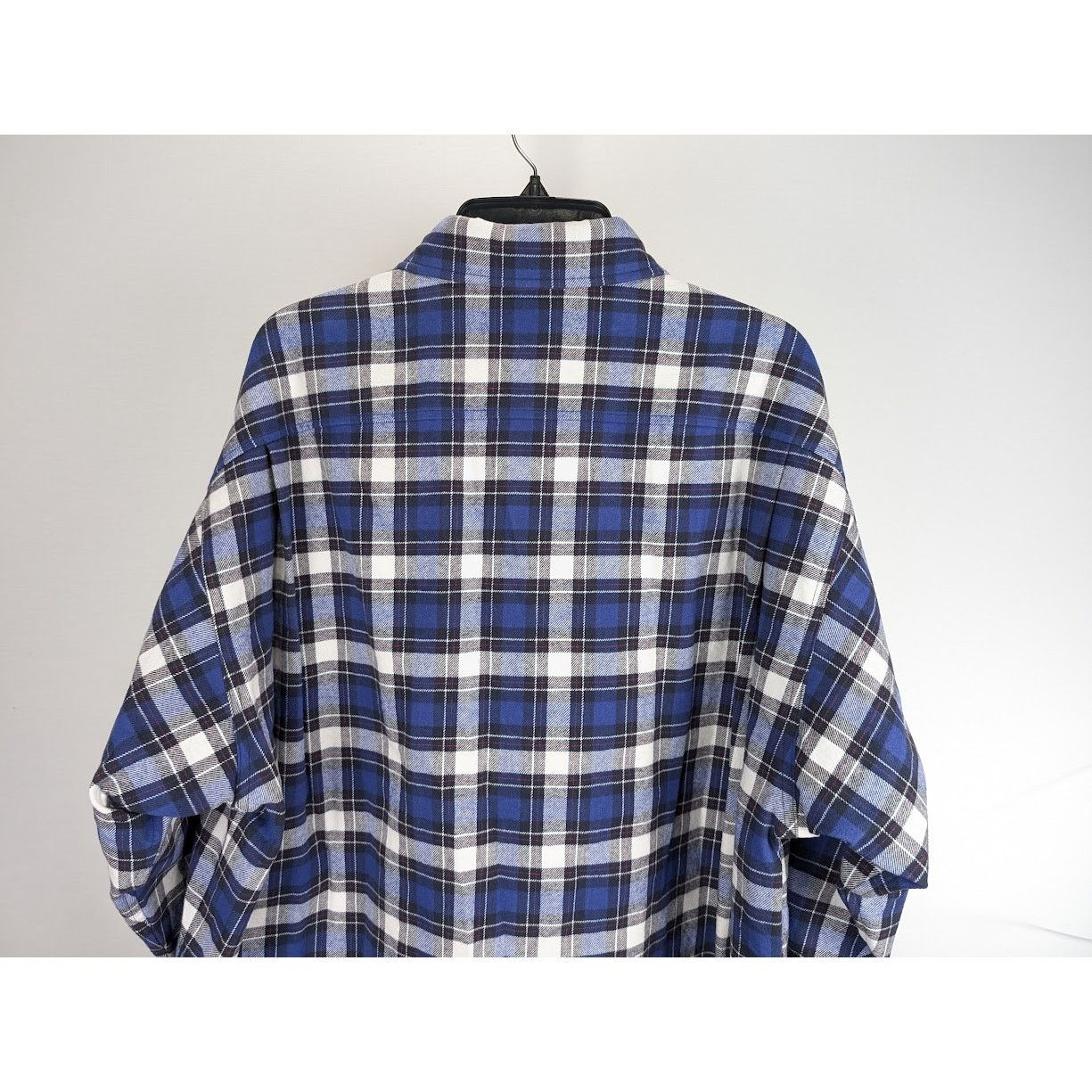 Balenciaga o1rshd1 Logo Shirt in Multicolor Size US XS / EU 42 / 0 - 16 Thumbnail