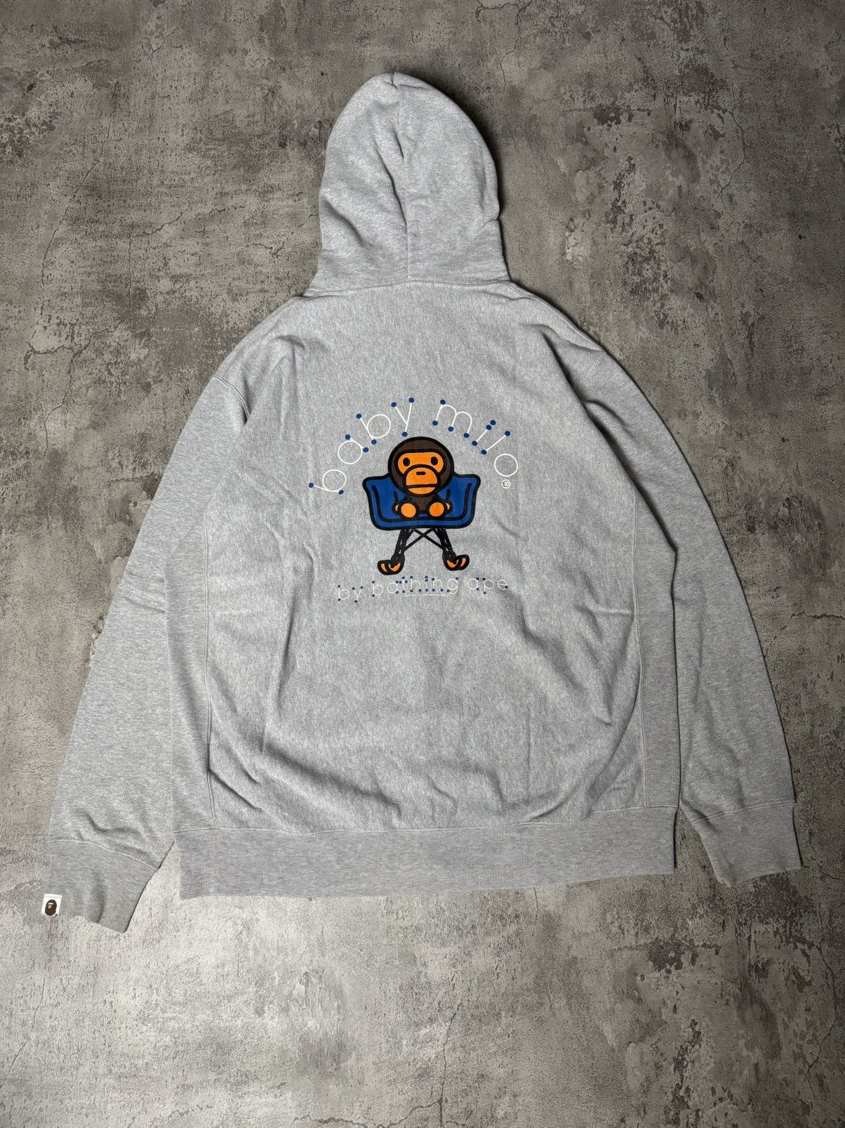 Bape VINTAGE BABY MILO BY BATHING APE GREY HOODIE WITH ZIPER Size US XL / EU 56 / 4 - 1 Thumbnail