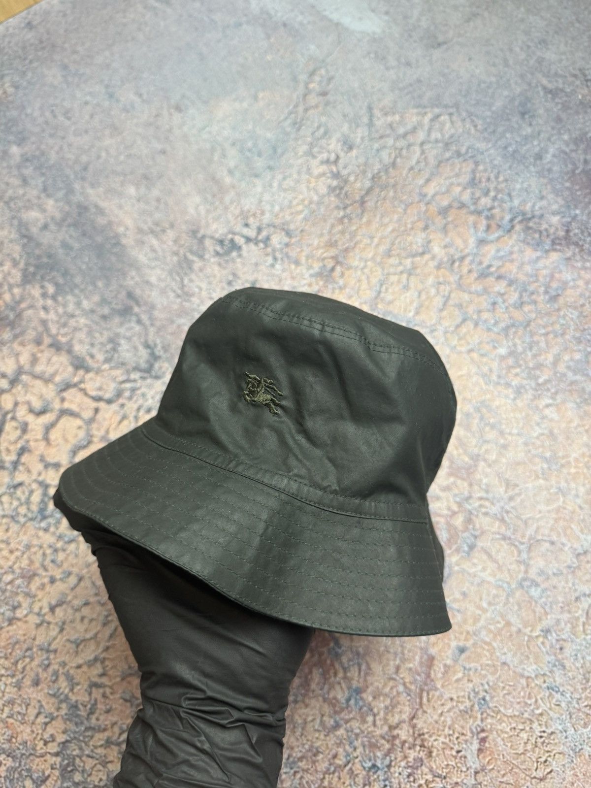 Burberry Burberry London Novacheck Panama Vintage Bucket Hat Size ONE SIZE - 1 Thumbnail