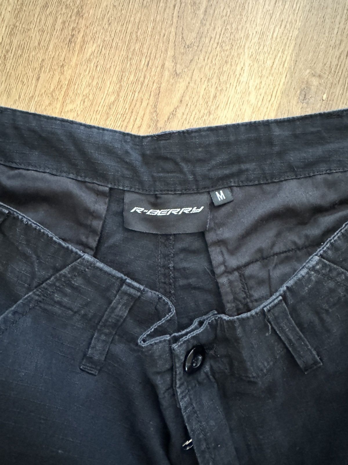 The GV Gallery The GV Gallery Convertible Cargos Size US 32 / EU 48 - 4 Thumbnail
