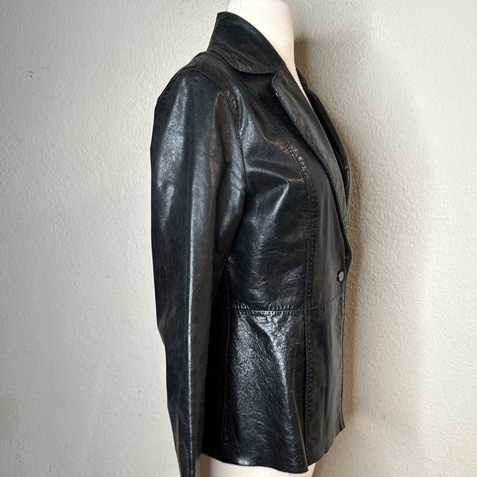 Guess × Leather × Vintage VTG Y2K Guess Leather Blazer Jacker Black MED Scalloped Seam Size M / US 6-8 / IT 42-44 - 9 Thumbnail