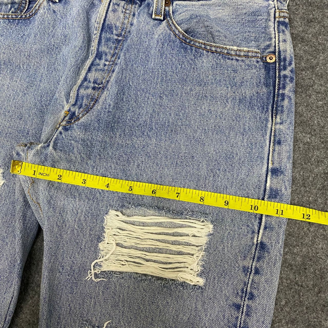 Levi's 💥Vintage Levis 501 Distressed denim Kurt Cobain Style Size US 32 / EU 48 - 5 Thumbnail