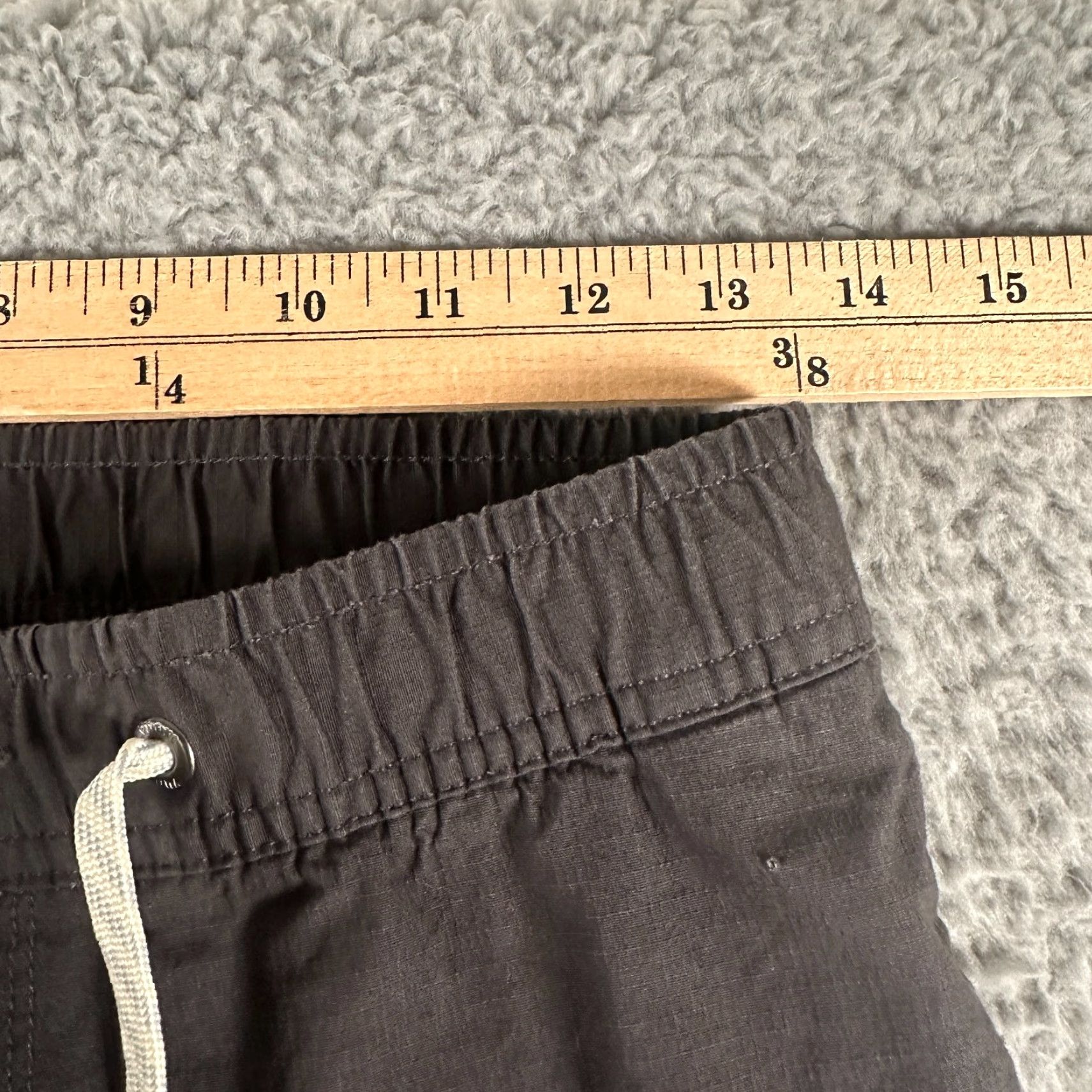 Vuori Pants Mens Small Gray Ripstop Climber Cargo Organic Cotton Blend Pants Slim Chino Regular Fit Pockets Logo Gray Mens