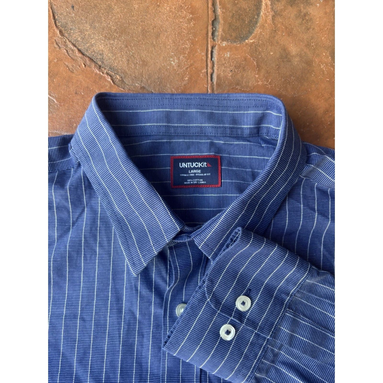 UNTUCKit UNTUCKit Button-Up Long Sleeve Shirt Mens Large Striped Blue Regular Fit Size US L / EU 52-54 / 3 - 2 Thumbnail