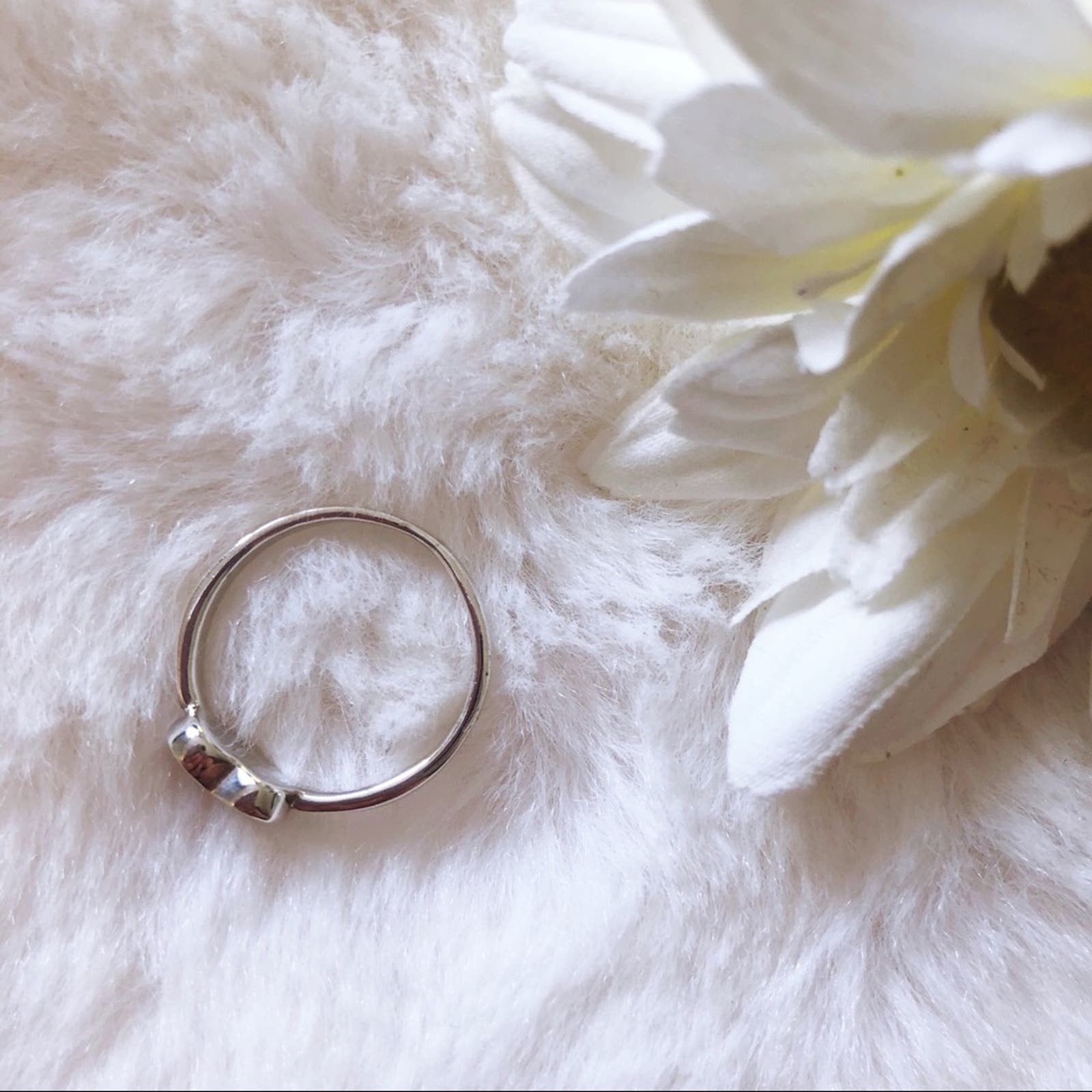Other Sterling Silver Heart-Shaped Ring Size ONE SIZE - 9 Thumbnail